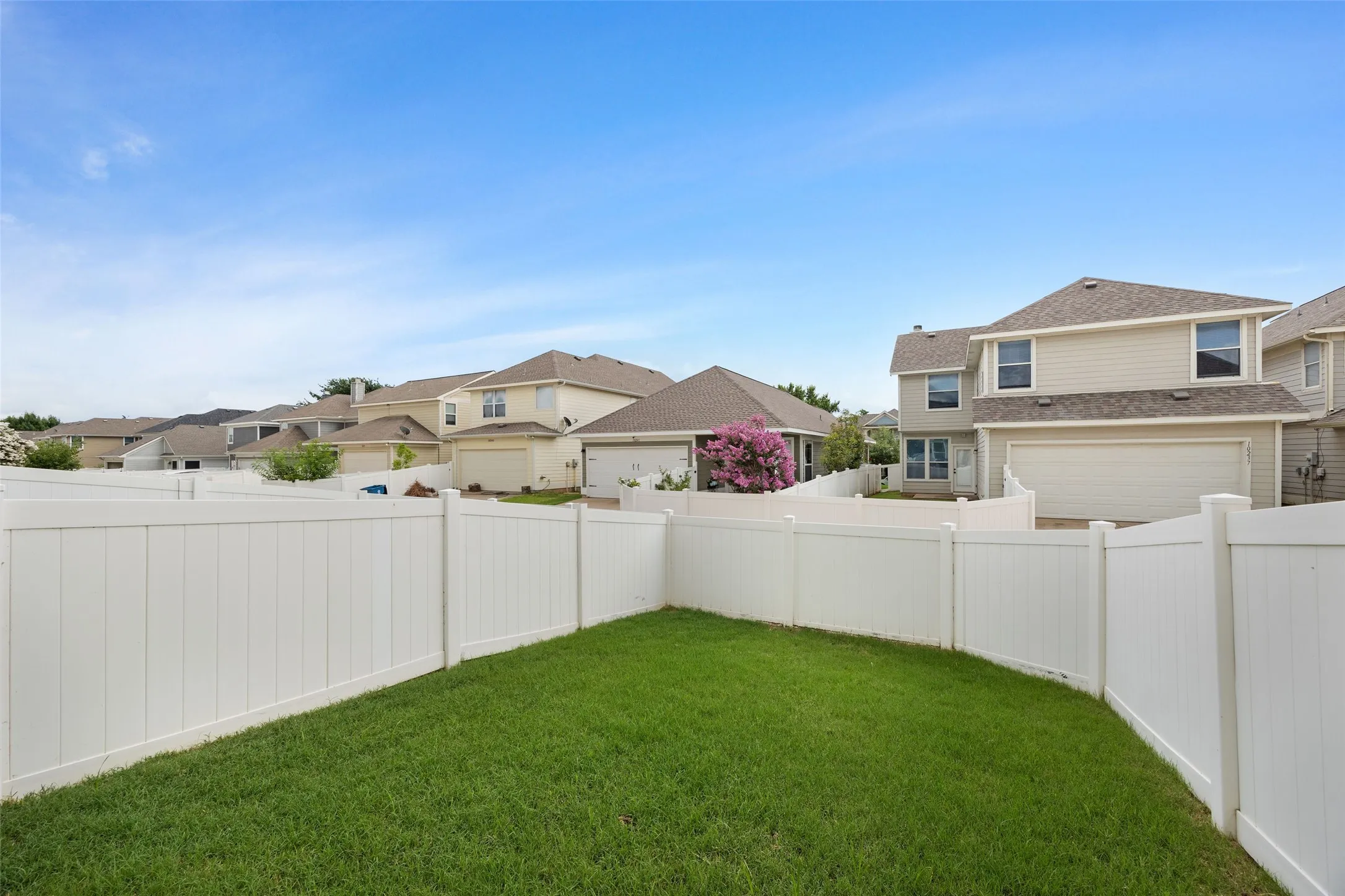 Spacious yard.