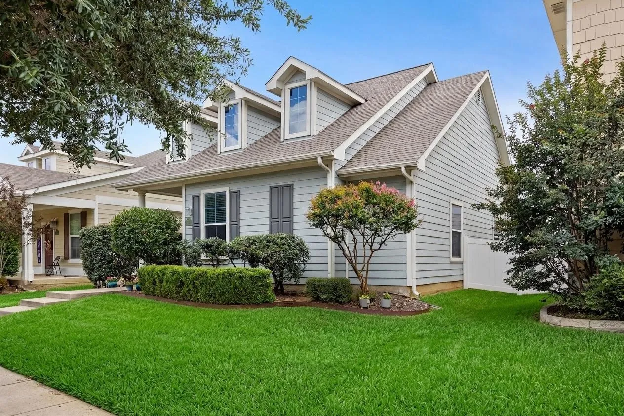 Perfectly landscaped side view.