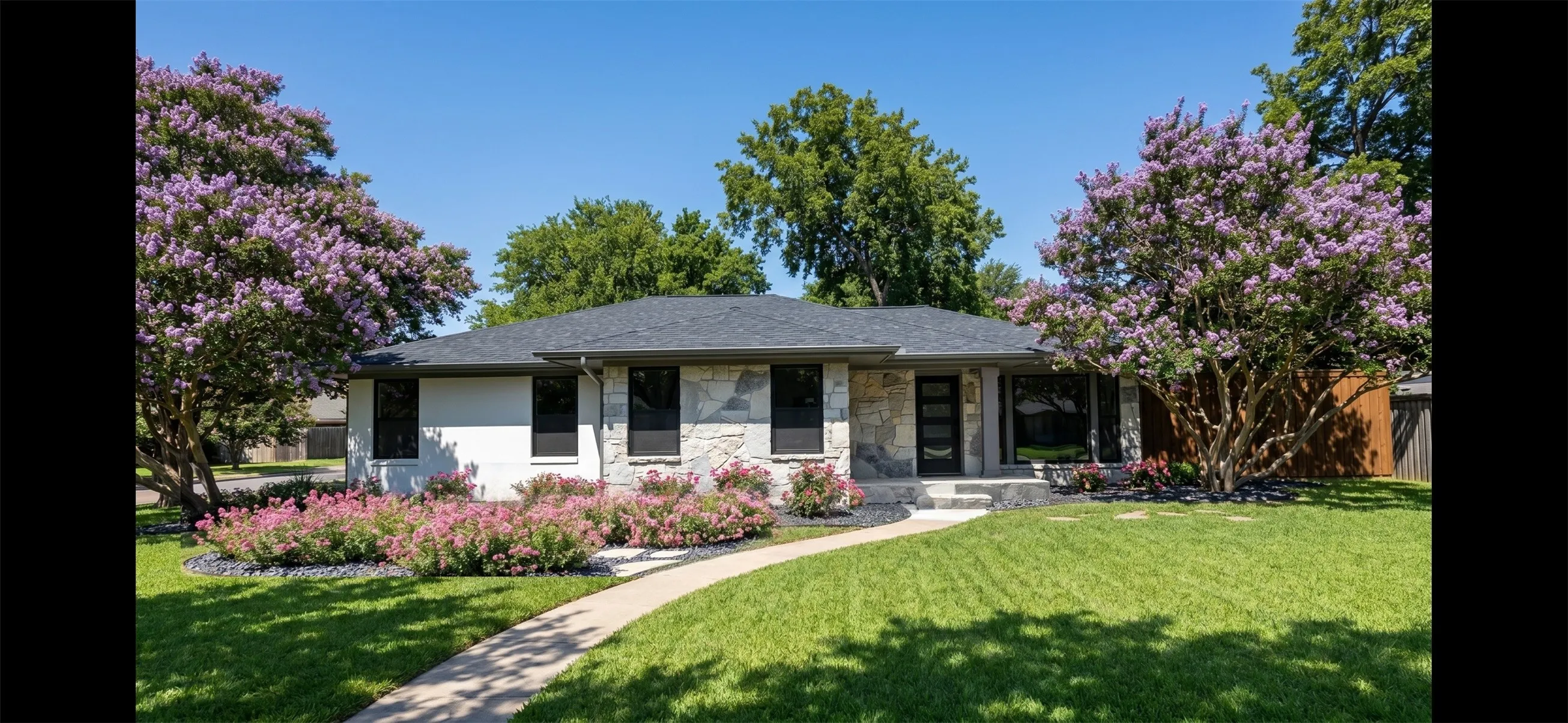 Single Family Residence For Sale in Dallas County , 7103 Westbrook Lane, Dallas, Texas 75214, 4 Bedroom, 3 Bathroom, 2 Garage spaces, 2,535 Sqft, built in 1954, mls#21309896, Real Estate Agent in Dallas, Homes For Sale in Dallas county, Homes For Sale in Dallas, Realtor in Dallas Texas, Real Estate Brokerage Independent Realty Texas, Luminita Cordes Realtor