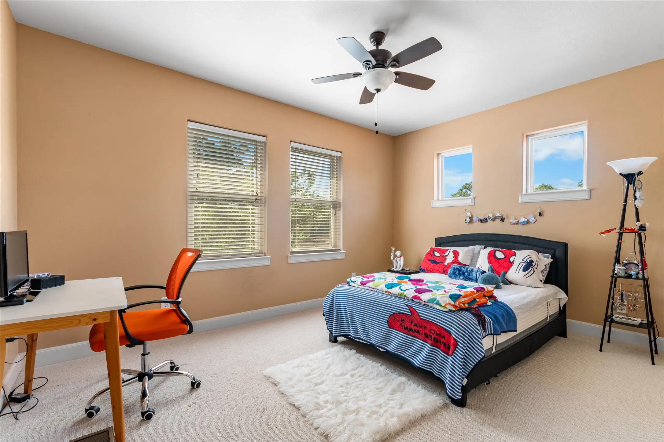 Single Family Residence For Sale in Denton County , 4921 Dogwood Street, Flower Mound, Texas 75028, 3 Bedroom, 3 Bathroom, 2 Garage spaces, 3,004 Sqft, built in 2009, Price $689,900, mls#21291040, Real Estate Agent in Flower Mound, Homes For Sale in Denton county, Homes For Sale in Flower Mound, Realtor in Flower Mound Texas, Real Estate Brokerage Independent Realty Texas, Luminita Cordes Realtor