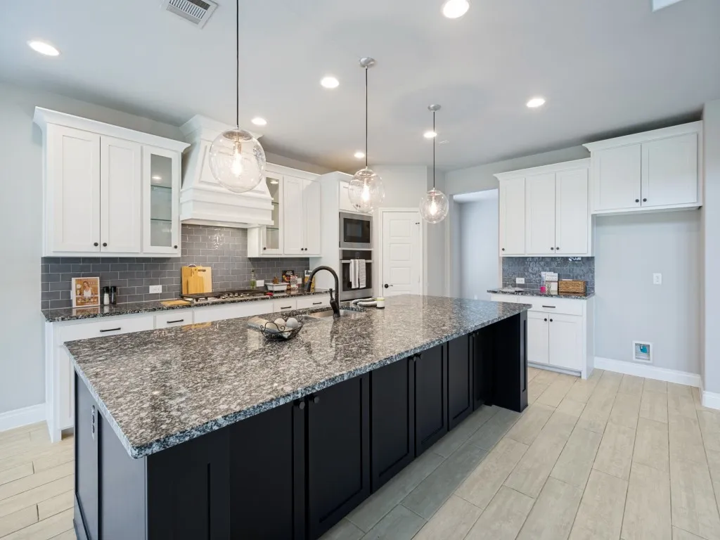 Single Family Residence For Sale in Collin County , 730 Dover Drive, Prosper, Texas 75078, 4 Bedroom, 4 Bathroom, 3 Garage spaces, 3,472 Sqft, built in 2020, mls#21309884, Real Estate Agent in Prosper, Homes For Sale in Collin county, Homes For Sale in Prosper, Realtor in Prosper Texas, Real Estate Brokerage Independent Realty Texas, Luminita Cordes Realtor