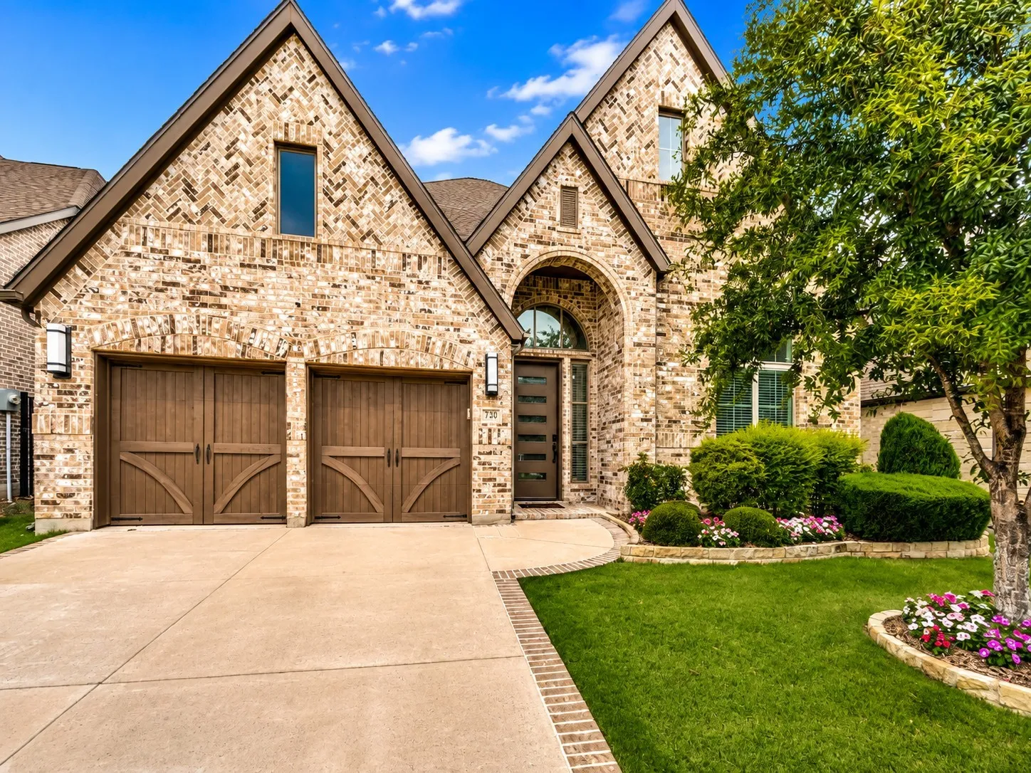 Single Family Residence For Sale in Collin County , 730 Dover Drive, Prosper, Texas 75078, 4 Bedroom, 4 Bathroom, 3 Garage spaces, 3,472 Sqft, built in 2020, mls#21309884, Real Estate Agent in Prosper, Homes For Sale in Collin county, Homes For Sale in Prosper, Realtor in Prosper Texas, Real Estate Brokerage Independent Realty Texas, Luminita Cordes Realtor
