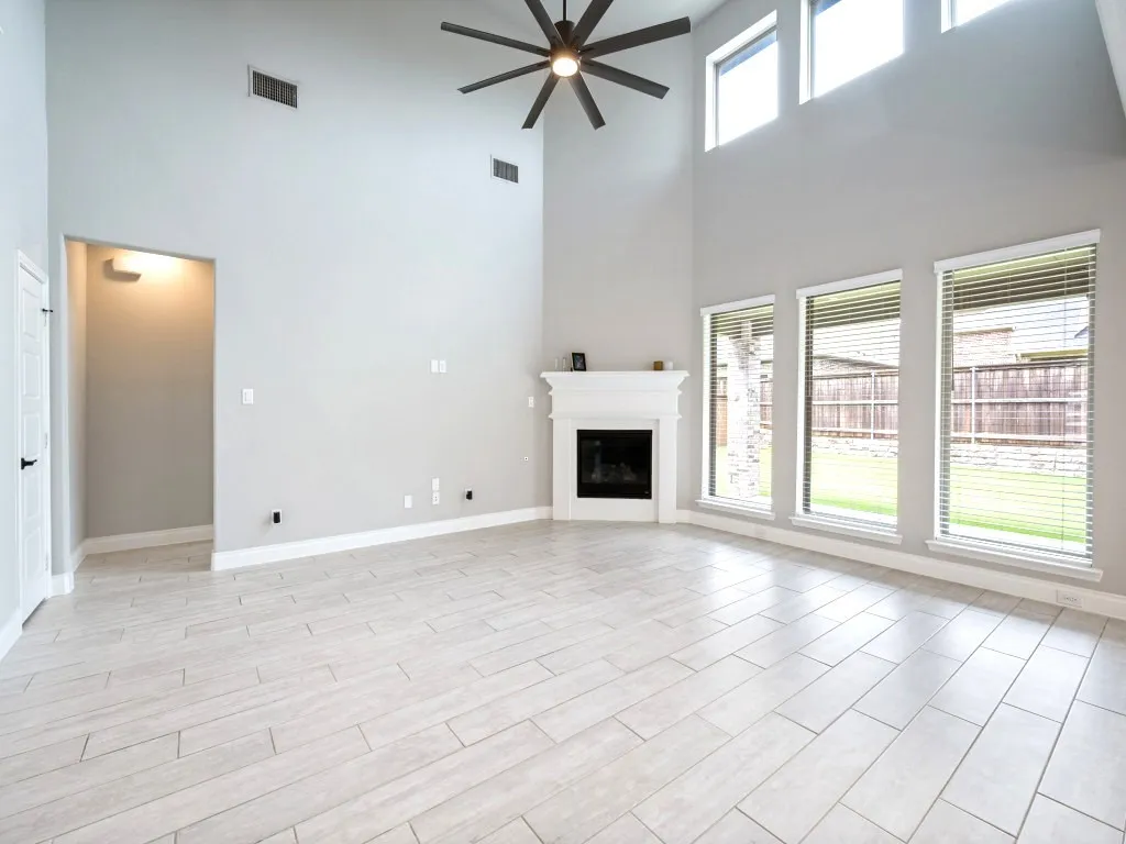 Single Family Residence For Sale in Collin County , 730 Dover Drive, Prosper, Texas 75078, 4 Bedroom, 4 Bathroom, 3 Garage spaces, 3,472 Sqft, built in 2020, mls#21309884, Real Estate Agent in Prosper, Homes For Sale in Collin county, Homes For Sale in Prosper, Realtor in Prosper Texas, Real Estate Brokerage Independent Realty Texas, Luminita Cordes Realtor