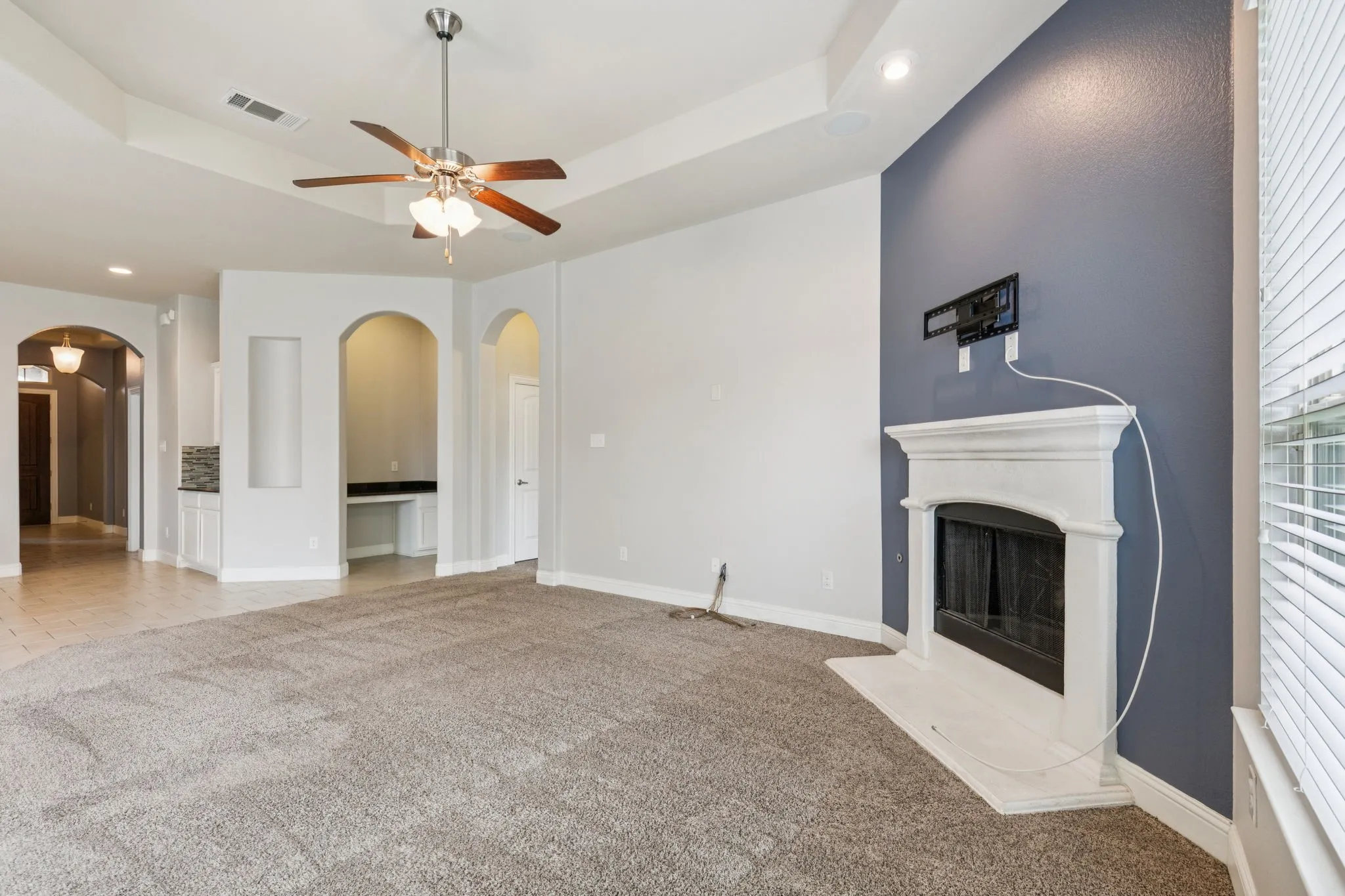 Single Family Residence For Rent in Denton County , 4112 Wavertree Road, Frisco, Texas 75036, 3 Bedroom, 2 Bathroom, 2 Garage spaces, 2,033 Sqft, built in 2016, mls#21308711, Real Estate Agent in Frisco, Homes For Rent in Denton county, Homes For Rent in Frisco, Realtor in Frisco Texas, Real Estate Brokerage Independent Realty Texas, Luminita Cordes Realtor