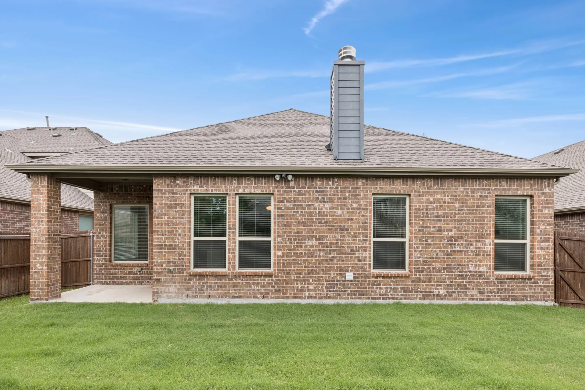Single Family Residence For Rent in Denton County , 4112 Wavertree Road, Frisco, Texas 75036, 3 Bedroom, 2 Bathroom, 2 Garage spaces, 2,033 Sqft, built in 2016, mls#21308711, Real Estate Agent in Frisco, Homes For Rent in Denton county, Homes For Rent in Frisco, Realtor in Frisco Texas, Real Estate Brokerage Independent Realty Texas, Luminita Cordes Realtor