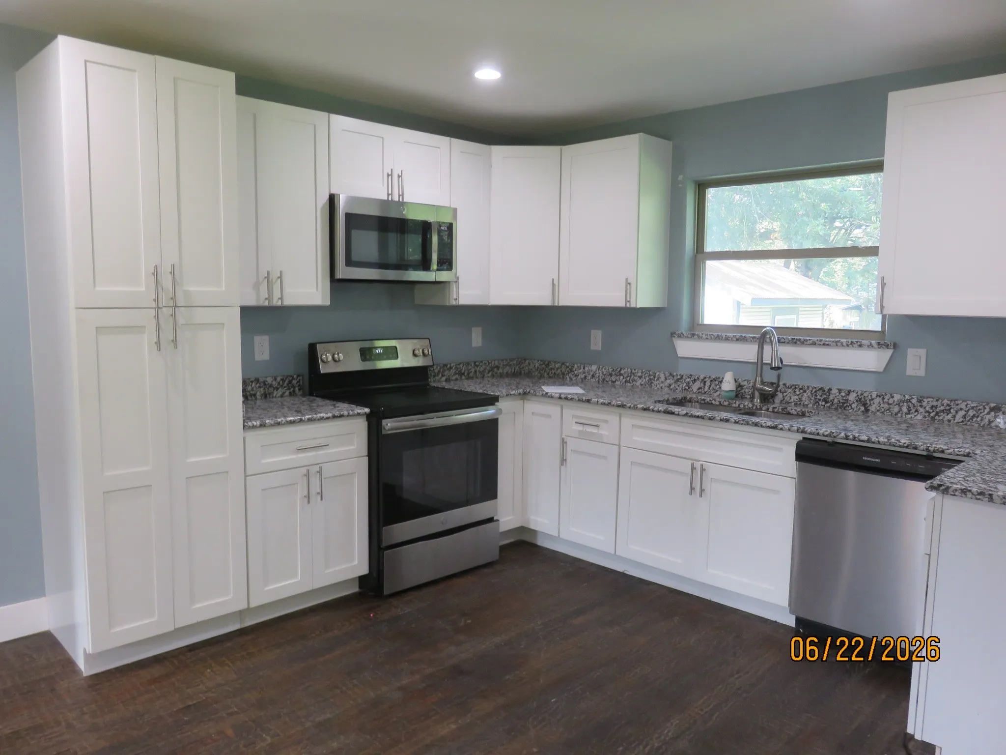 Single Family Residence For Sale in Hunt County , 705 S Patterson Street, Campbell, Texas 75422, 3 Bedroom, 2 Bathroom, Garage spaces, 1,044 Sqft, built in 1960, mls#21309908, Real Estate Agent in Campbell, Homes For Sale in Hunt county, Homes For Sale in Campbell, Realtor in Campbell Texas, Real Estate Brokerage Independent Realty Texas, Luminita Cordes Realtor