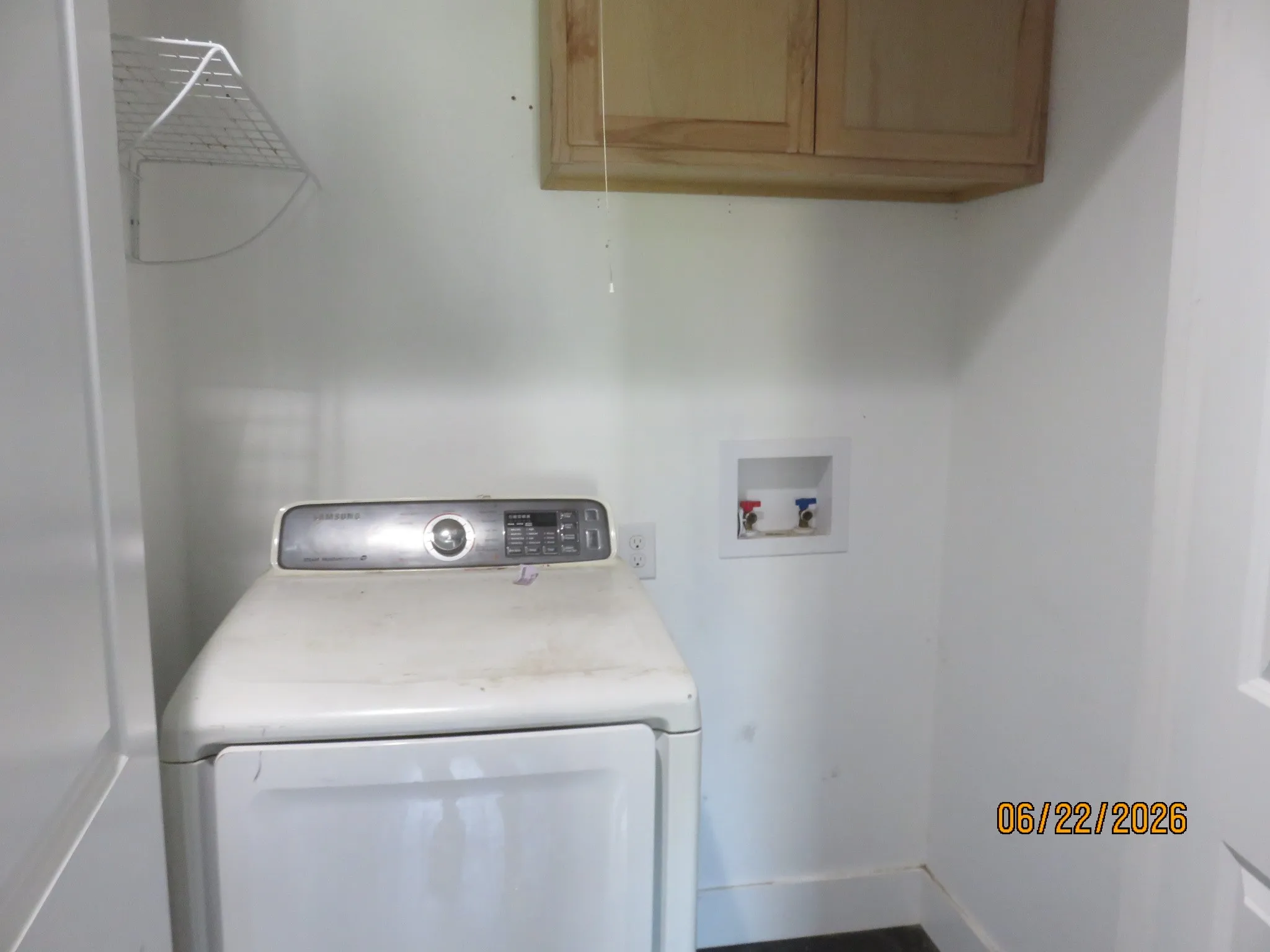 Single Family Residence For Sale in Hunt County , 705 S Patterson Street, Campbell, Texas 75422, 3 Bedroom, 2 Bathroom, Garage spaces, 1,044 Sqft, built in 1960, mls#21309908, Real Estate Agent in Campbell, Homes For Sale in Hunt county, Homes For Sale in Campbell, Realtor in Campbell Texas, Real Estate Brokerage Independent Realty Texas, Luminita Cordes Realtor