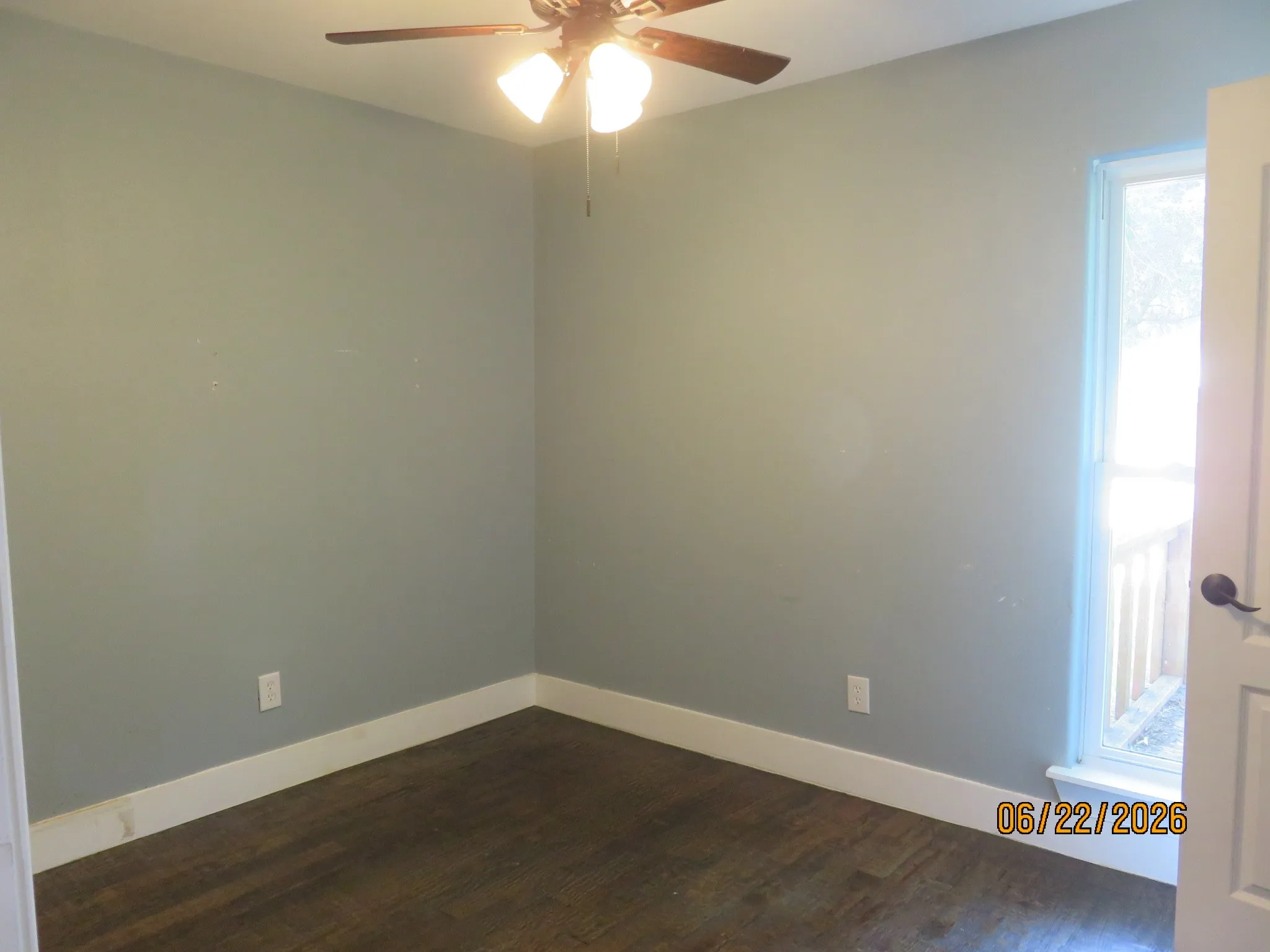 Single Family Residence For Sale in Hunt County , 705 S Patterson Street, Campbell, Texas 75422, 3 Bedroom, 2 Bathroom, Garage spaces, 1,044 Sqft, built in 1960, mls#21309908, Real Estate Agent in Campbell, Homes For Sale in Hunt county, Homes For Sale in Campbell, Realtor in Campbell Texas, Real Estate Brokerage Independent Realty Texas, Luminita Cordes Realtor