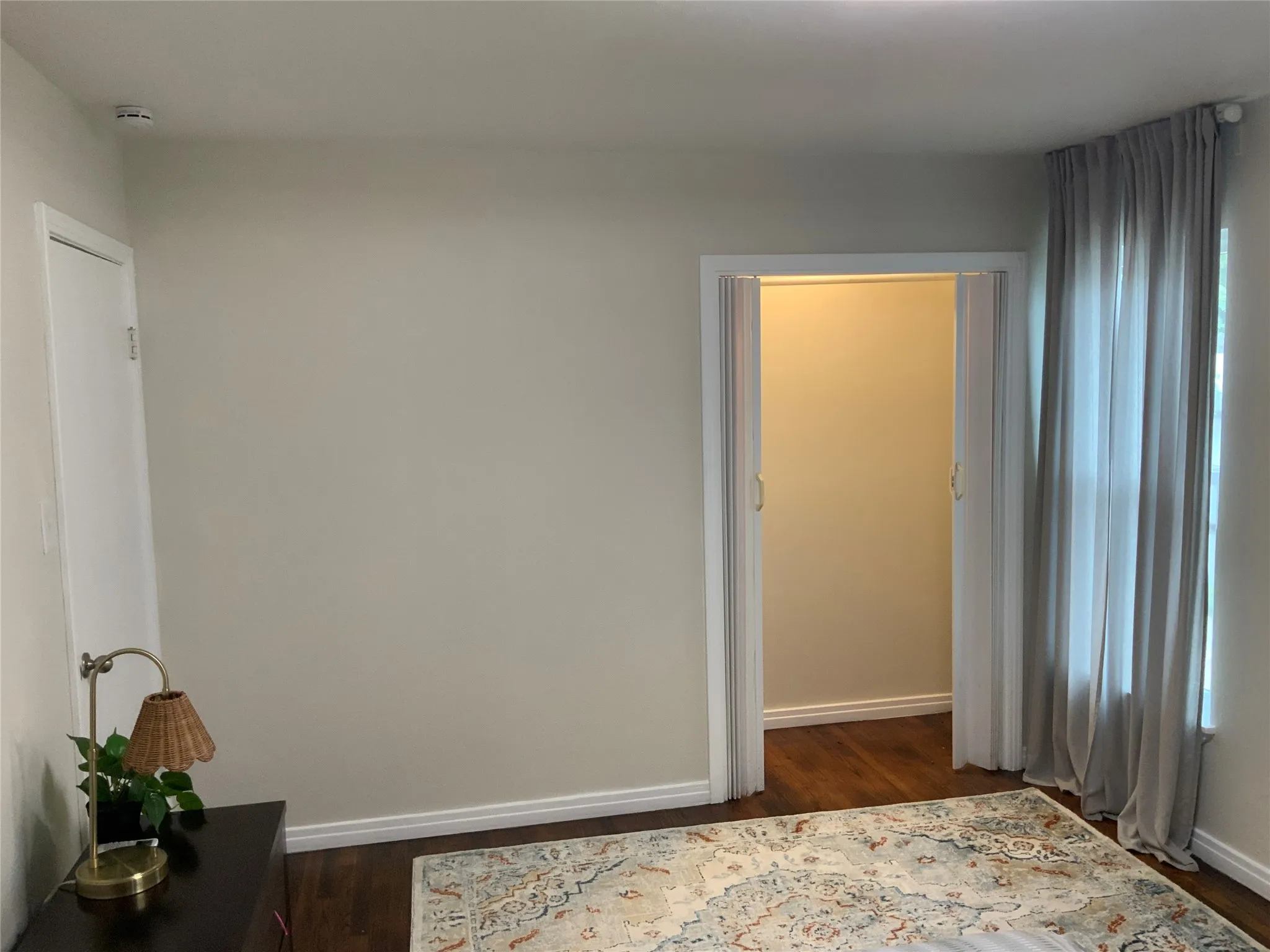 Single Family Residence For Sale in Jack County , 215 S 4th Street, Jacksboro, Texas 76458, 4 Bedroom, 1 Bathroom, Garage spaces, 1,100 Sqft, built in 1940, mls#21309851, Real Estate Agent in Jacksboro, Homes For Sale in Jack county, Homes For Sale in Jacksboro, Realtor in Jacksboro Texas, Real Estate Brokerage Independent Realty Texas, Luminita Cordes Realtor