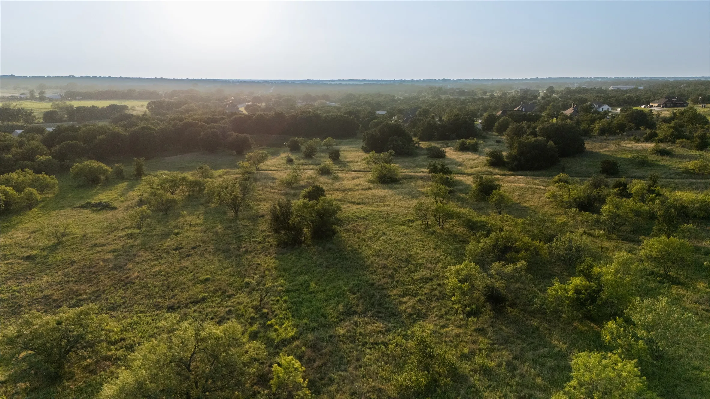 Farm For Sale in Parker County , 1324 Tidwell Road, Weatherford, Texas 76087, 4 Bedroom, 3 Bathroom, 2 Garage spaces, 2,820 Sqft, built in 1995, mls#21308385, Real Estate Agent in Weatherford, Homes For Sale in Parker county, Homes For Sale in Weatherford, Realtor in Weatherford Texas, Real Estate Brokerage Independent Realty Texas, Luminita Cordes Realtor