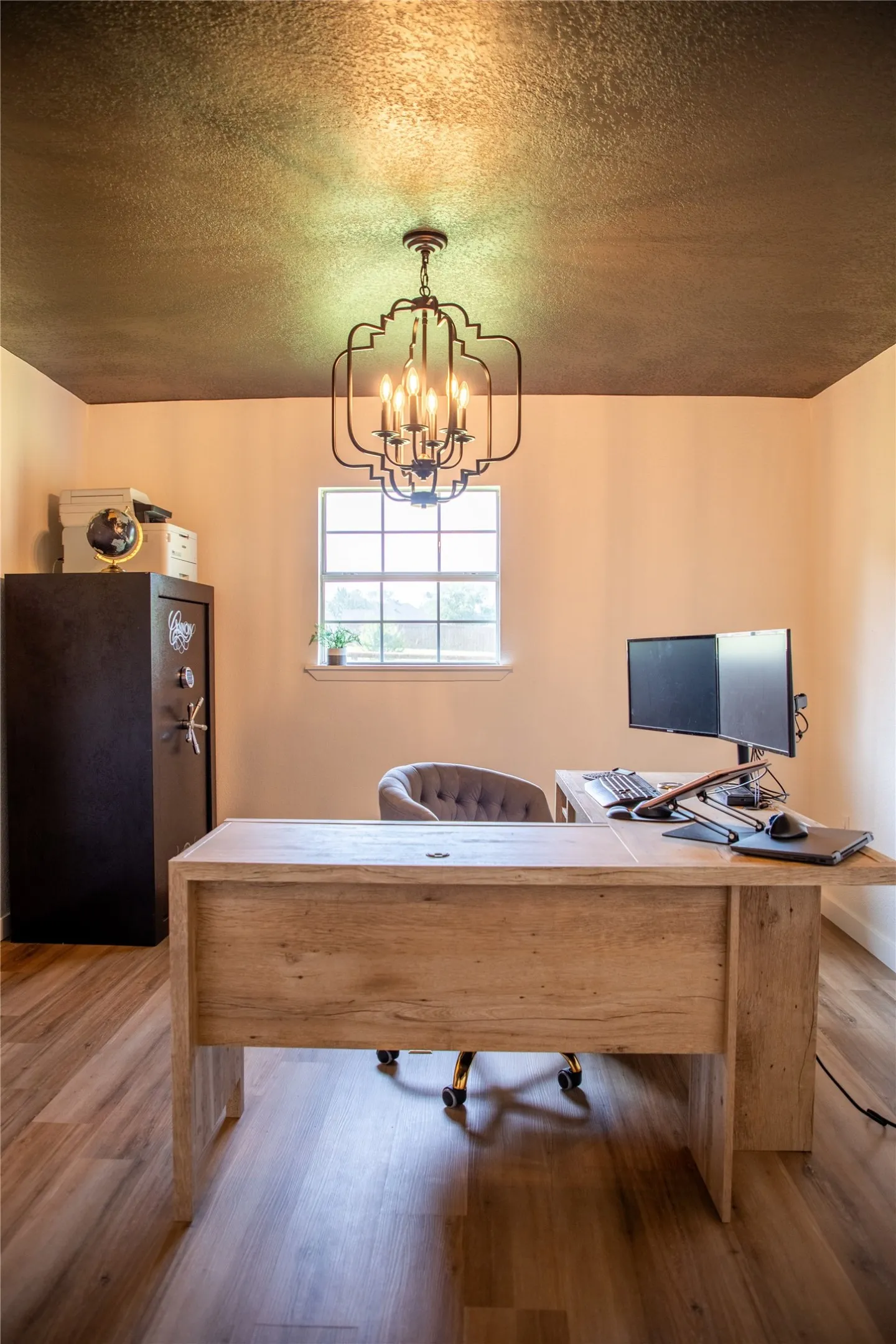 Farm For Sale in Parker County , 1324 Tidwell Road, Weatherford, Texas 76087, 4 Bedroom, 3 Bathroom, 2 Garage spaces, 2,820 Sqft, built in 1995, mls#21308385, Real Estate Agent in Weatherford, Homes For Sale in Parker county, Homes For Sale in Weatherford, Realtor in Weatherford Texas, Real Estate Brokerage Independent Realty Texas, Luminita Cordes Realtor