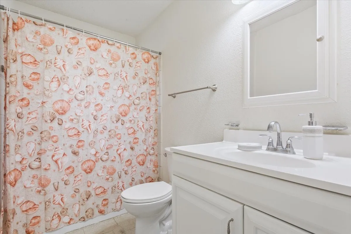 Single Family Residence For Sale in Mc Lennan County , 901 Church Avenue, Waco, Texas 76706, 4 Bedrooms, 2 Bathrooms, Garage spaces, 1,437 Sqft, built in 1972, Price $208,000, mls#21309940, Real Estate Agent in Waco, Homes For Sale in Mc Lennan county, Homes For Sale in Waco, Realtor in Waco Texas, Real Estate Brokerage Independent Realty Texas, Luminita Cordes Realtor