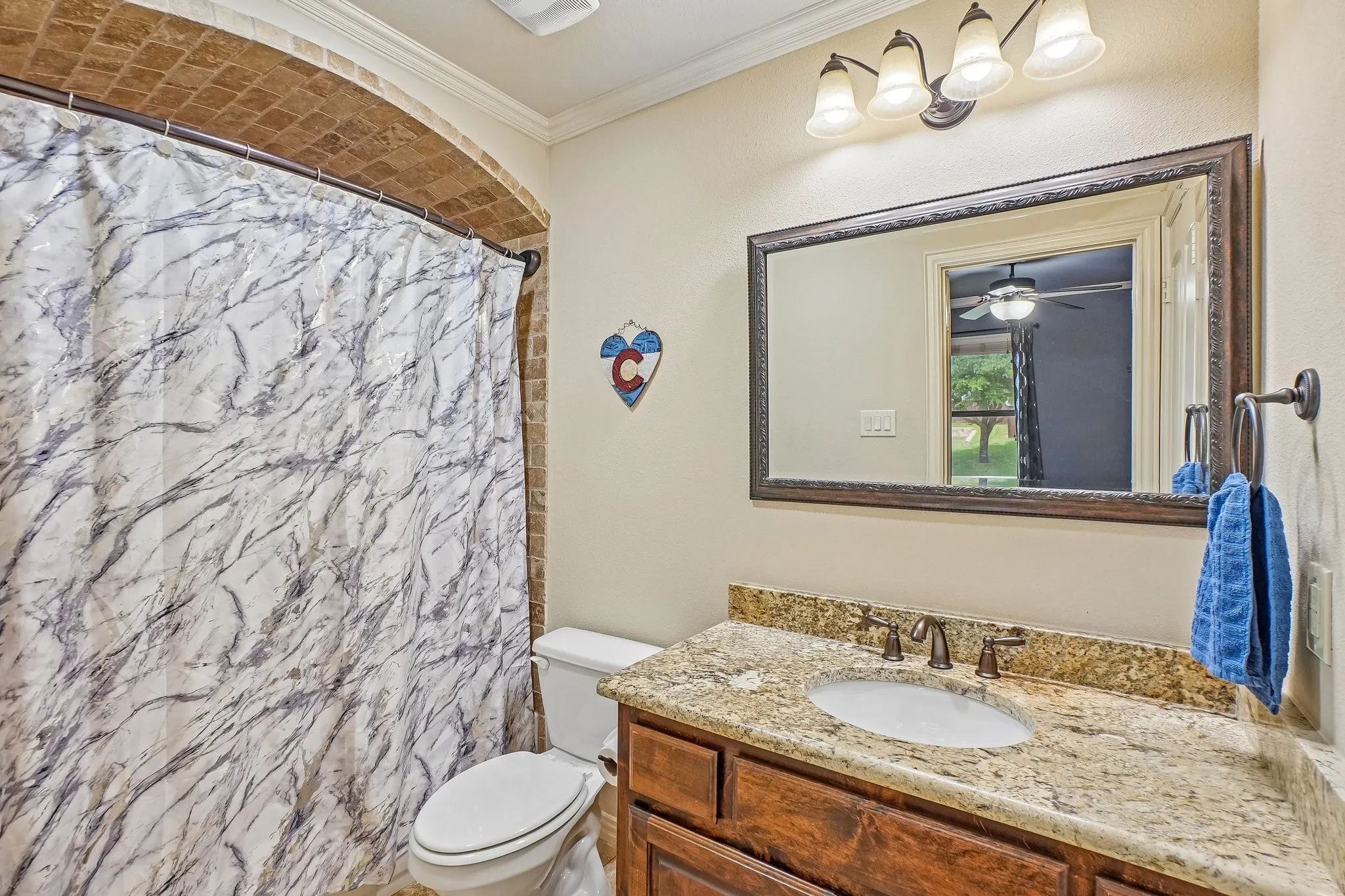 Single Family Residence For Sale in Rockwall County , 256 Victory Lane, Rockwall, Texas 75032, 4 Bedroom, 5 Bathroom, 3 Garage spaces, 3,528 Sqft, built in 2012, mls#21295794, Real Estate Agent in Rockwall, Homes For Sale in Rockwall county, Homes For Sale in Rockwall, Realtor in Rockwall Texas, Real Estate Brokerage Independent Realty Texas, Luminita Cordes Realtor