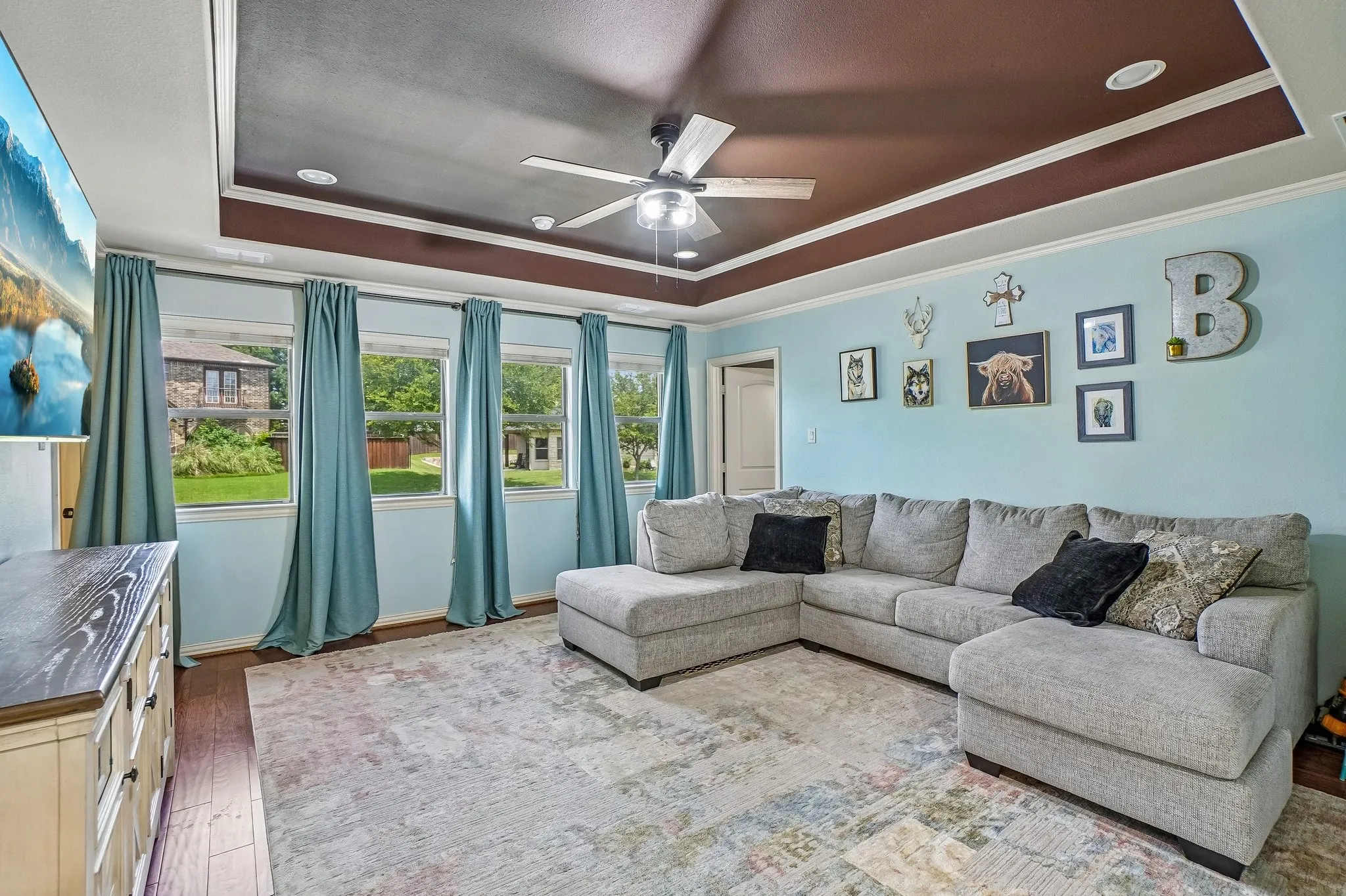 Single Family Residence For Sale in Rockwall County , 256 Victory Lane, Rockwall, Texas 75032, 4 Bedroom, 5 Bathroom, 3 Garage spaces, 3,528 Sqft, built in 2012, mls#21295794, Real Estate Agent in Rockwall, Homes For Sale in Rockwall county, Homes For Sale in Rockwall, Realtor in Rockwall Texas, Real Estate Brokerage Independent Realty Texas, Luminita Cordes Realtor