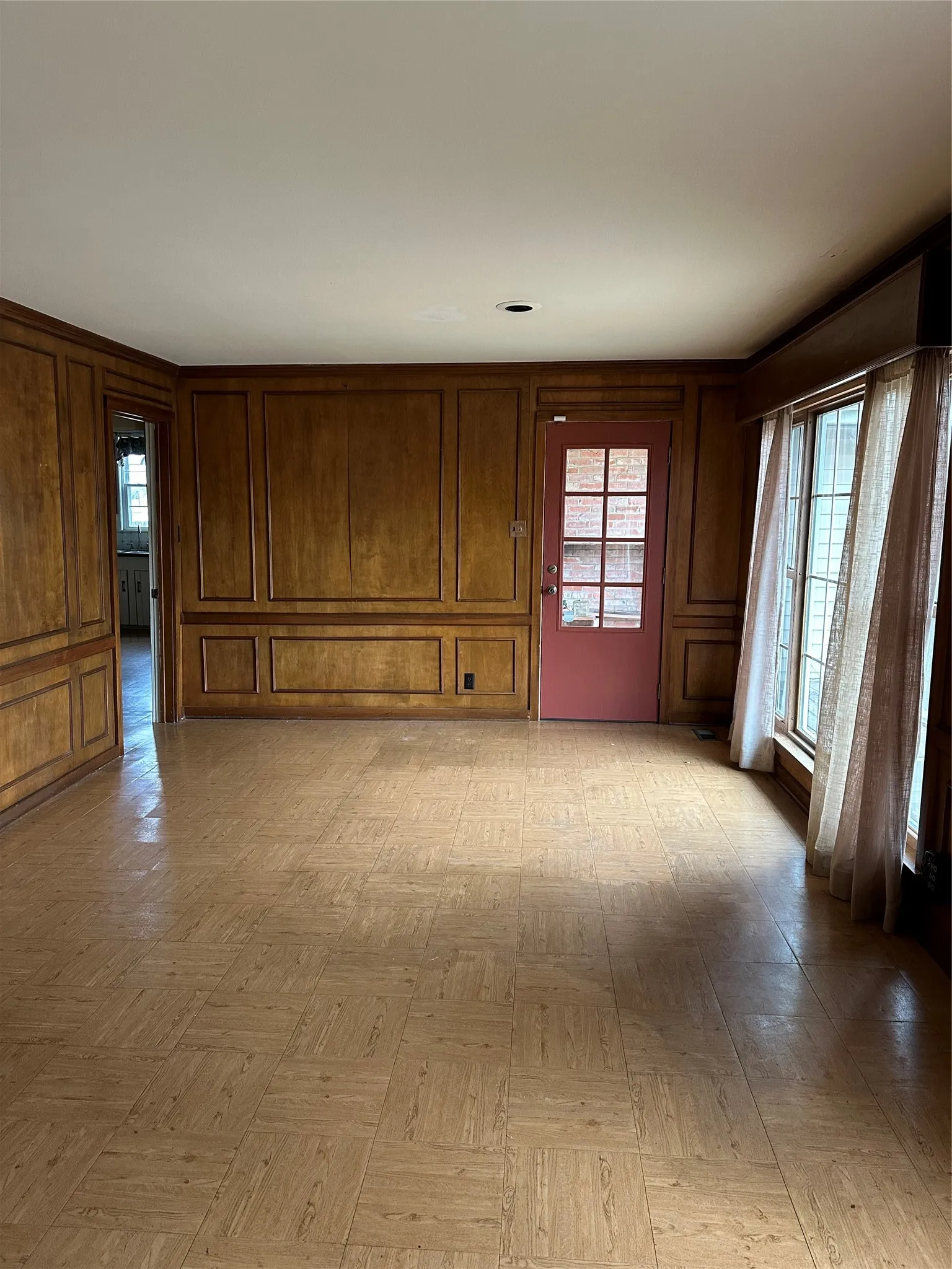 extra living space extension off Den