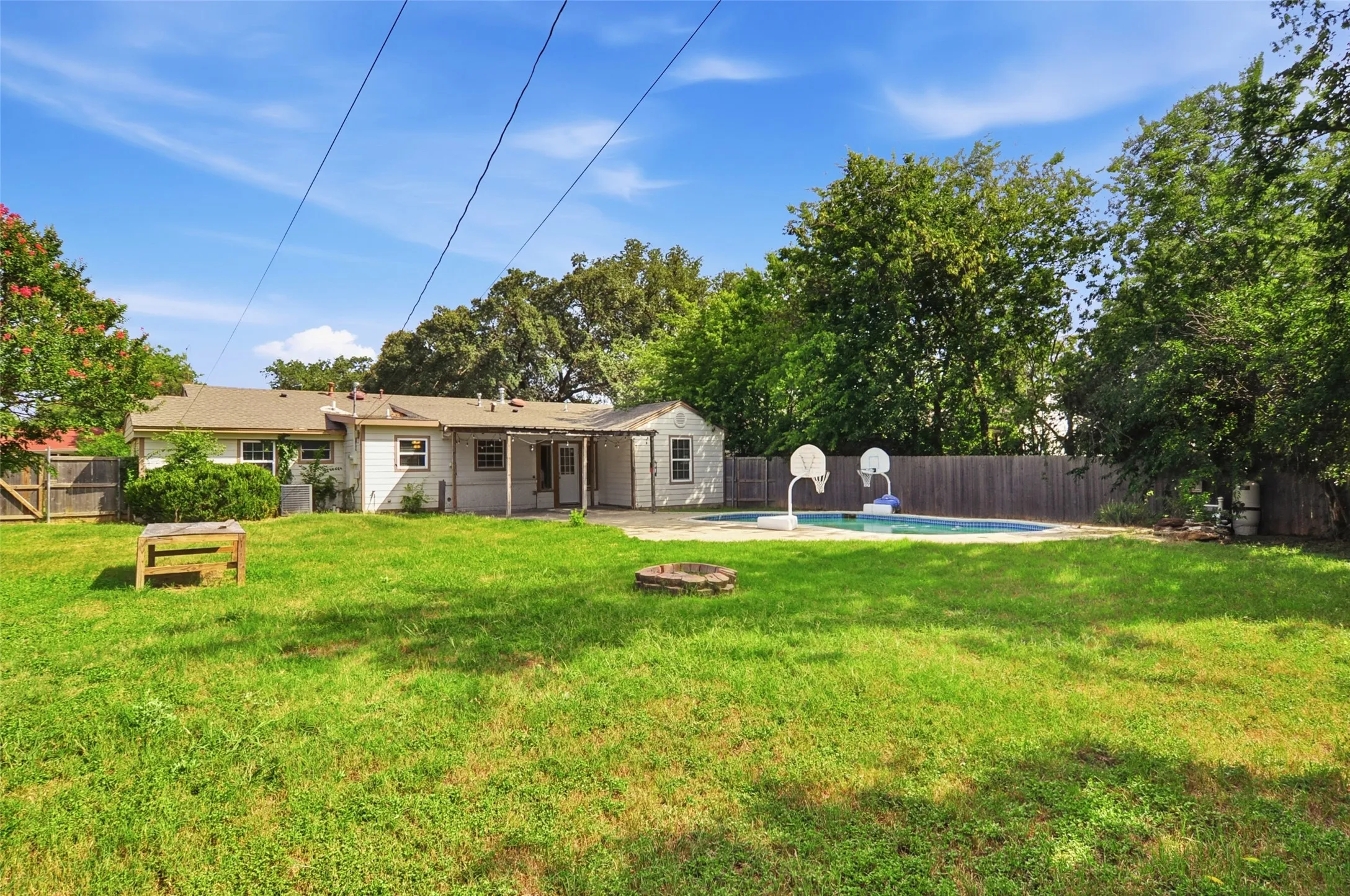 Back Yard & Rear View