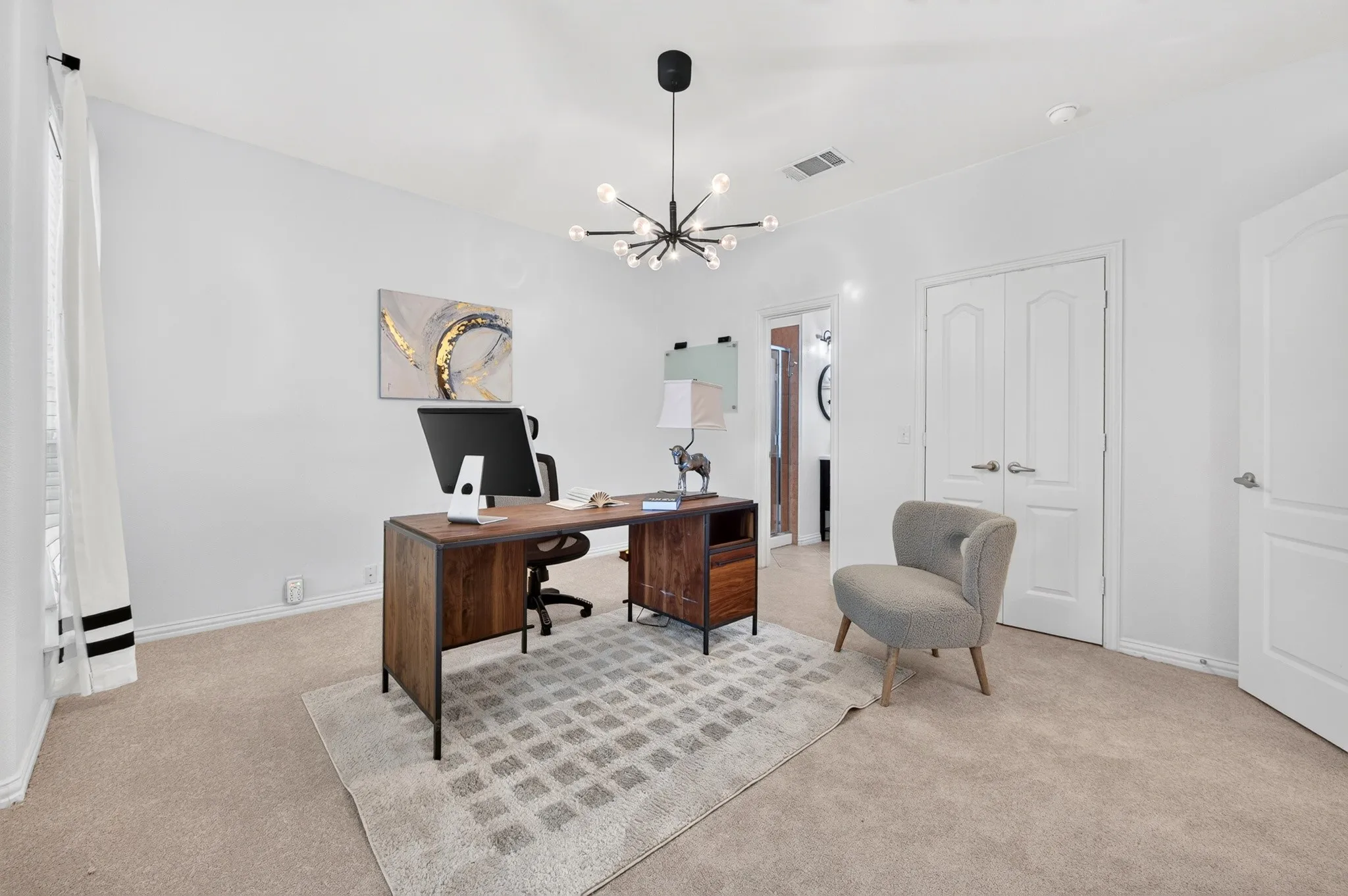 Single Family Residence For Sale in Collin County , 10906 Ascot Drive, Frisco, Texas 75033, 5 Bedroom, 3 Bathroom, 2 Garage spaces, 3,147 Sqft, built in 2006, mls#21309936, Real Estate Agent in Frisco, Homes For Sale in Collin county, Homes For Sale in Frisco, Realtor in Frisco Texas, Real Estate Brokerage Independent Realty Texas, Luminita Cordes Realtor