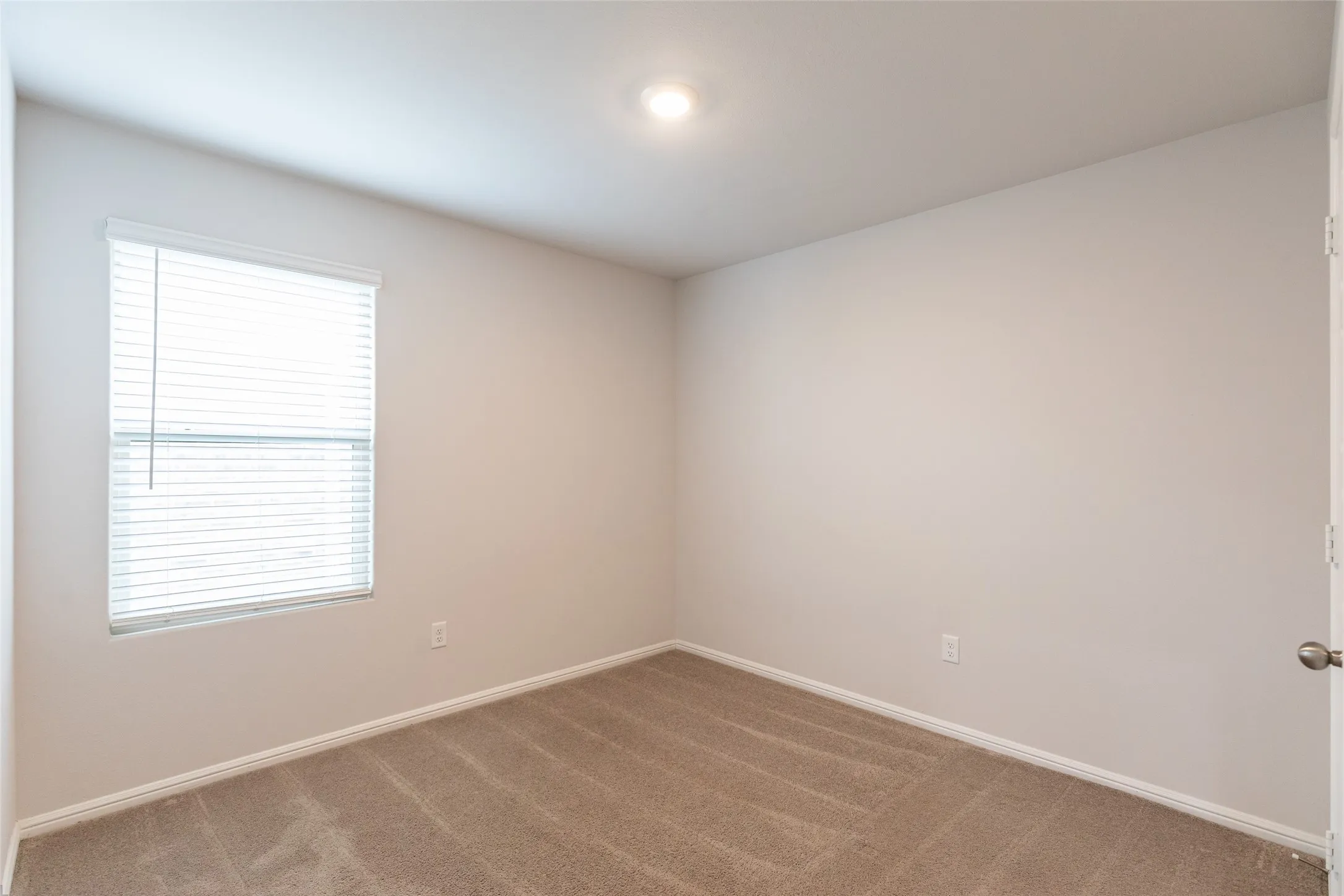 Single Family Residence For Rent in Taylor County , 3009 Spring Break Drive, Abilene, Texas 79606, 5 Bedroom, 2 Bathroom, 2 Garage spaces, 1,947 Sqft, built in 2023, mls#21309976, Real Estate Agent in Abilene, Homes For Rent in Taylor county, Homes For Rent in Abilene, Realtor in Abilene Texas, Real Estate Brokerage Independent Realty Texas, Luminita Cordes Realtor