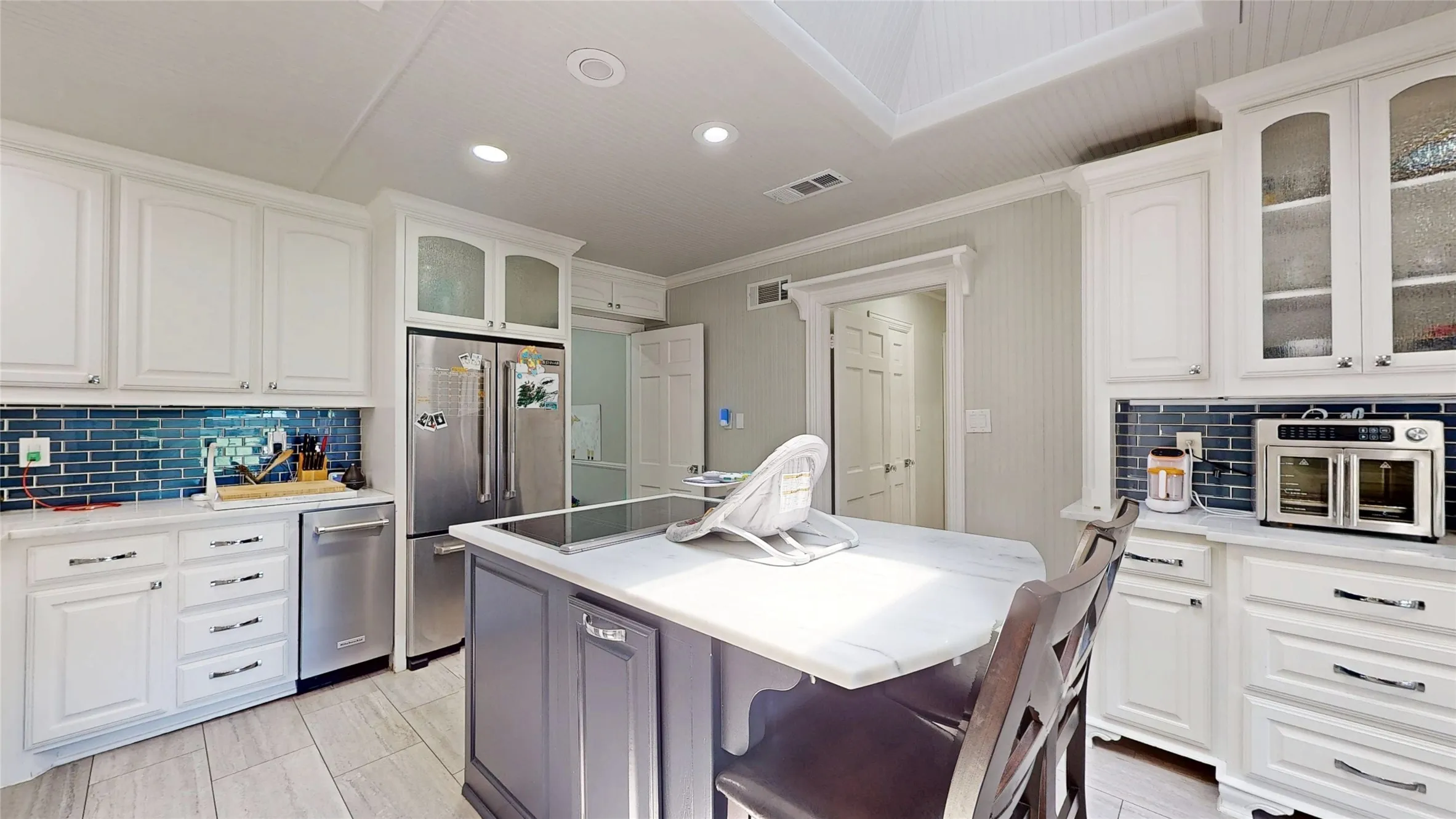 Single Family Residence For Sale in Denton County , 315 Mimosa Drive, Denton, Texas 76201, 3 Bedroom, 3 Bathroom, 3 Garage spaces, 2,991 Sqft, built in 1951, mls#21307305, Real Estate Agent in Denton, Homes For Sale in Denton county, Homes For Sale in Denton, Realtor in Denton Texas, Real Estate Brokerage Independent Realty Texas, Luminita Cordes Realtor