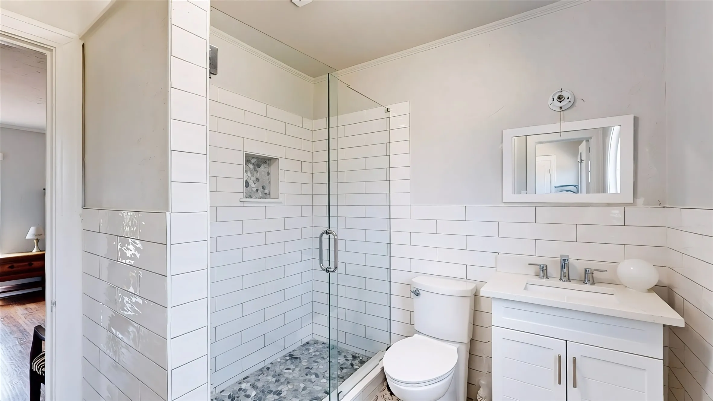 Single Family Residence For Sale in Denton County , 315 Mimosa Drive, Denton, Texas 76201, 3 Bedroom, 3 Bathroom, 3 Garage spaces, 2,991 Sqft, built in 1951, mls#21307305, Real Estate Agent in Denton, Homes For Sale in Denton county, Homes For Sale in Denton, Realtor in Denton Texas, Real Estate Brokerage Independent Realty Texas, Luminita Cordes Realtor