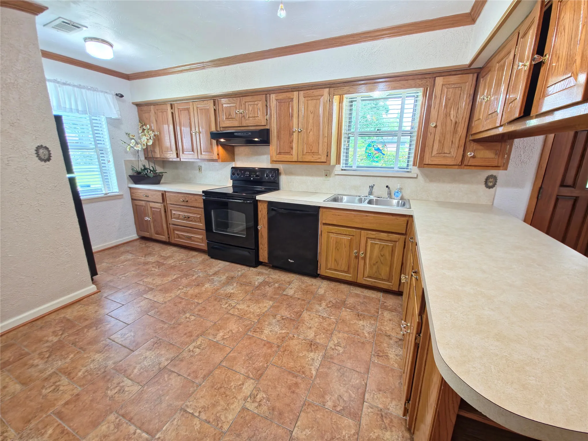 Single Family Residence For Sale in Dallas County , 2522 Robin Lane, Garland, Texas 75041, 3 Bedroom, 2 Bathroom, 2 Garage spaces, 1,387 Sqft, built in 1961, mls#21309798, Real Estate Agent in Garland, Homes For Sale in Dallas county, Homes For Sale in Garland, Realtor in Garland Texas, Real Estate Brokerage Independent Realty Texas, Luminita Cordes Realtor