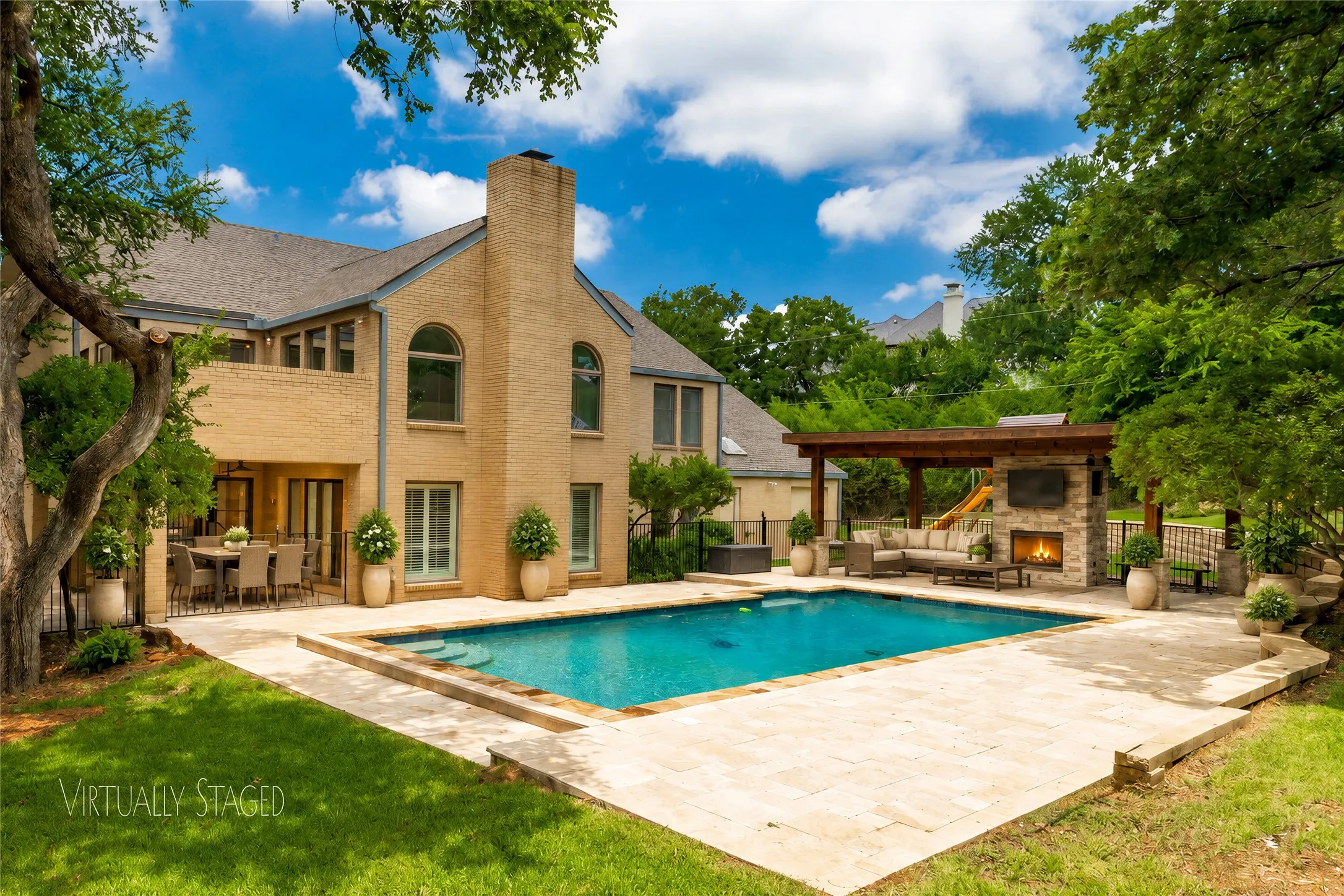 Single Family Residence For Sale in Tarrant County , 3505 Estates Drive, Dalworthington Gardens, Texas 76016, 4 Bedroom, 5 Bathroom, 2 Garage spaces, 3,420 Sqft, built in 1985, mls#21308940, Real Estate Agent in Dalworthington Gardens, Homes For Sale in Tarrant county, Homes For Sale in Dalworthington Gardens, Realtor in Dalworthington Gardens Texas, Real Estate Brokerage Independent Realty Texas, Luminita Cordes Realtor
