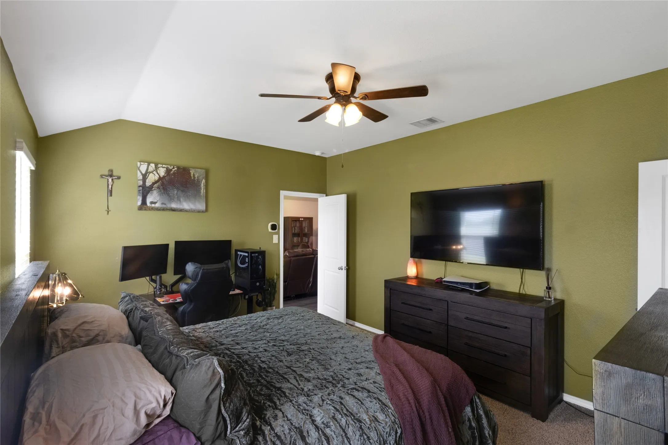 Single Family Residence For Sale in Hunt County , 806 Twin Edge Drive, Royse City, Texas 75189, 3 Bedroom, 2 Bathroom, 2 Garage spaces, 1,535 Sqft, built in 2021, mls#21306518, Real Estate Agent in Royse City, Homes For Sale in Hunt county, Homes For Sale in Royse City, Realtor in Royse City Texas, Real Estate Brokerage Independent Realty Texas, Luminita Cordes Realtor