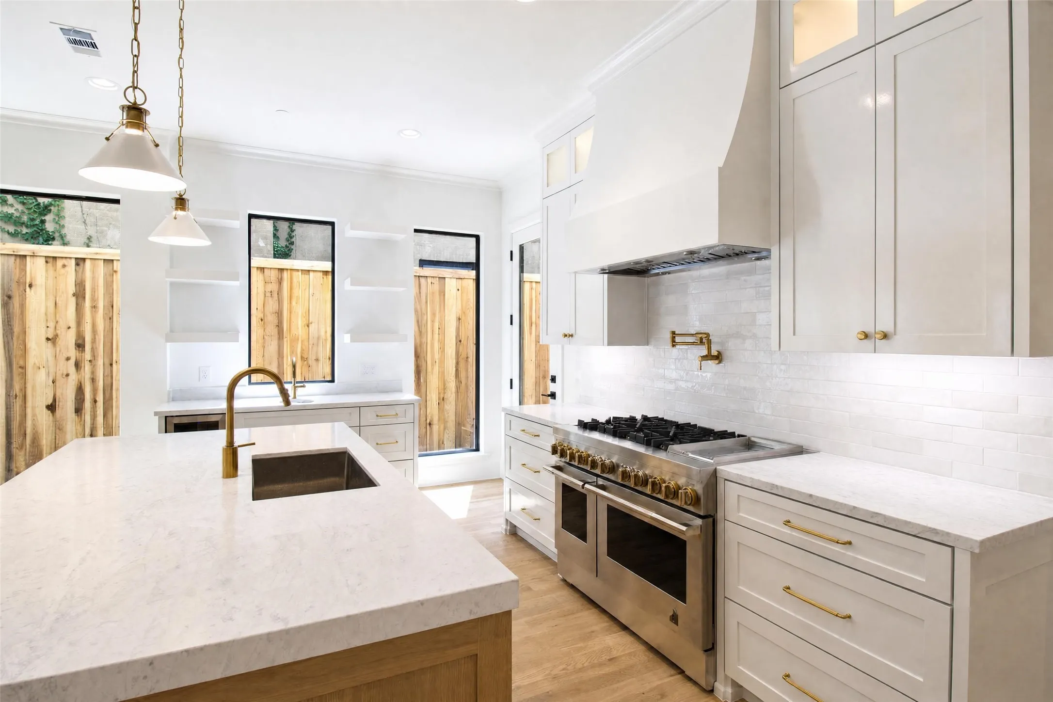 Single Family Residence For Rent in Dallas County , 3511 Westminster Avenue, University Park, Texas 75205, 5 Bedroom, 5 Bathroom, 2 Garage spaces, 3,866 Sqft, built in 2026, mls#21309119, Real Estate Agent in University Park, Homes For Rent in Dallas county, Homes For Rent in University Park, Realtor in University Park Texas, Real Estate Brokerage Independent Realty Texas, Luminita Cordes Realtor