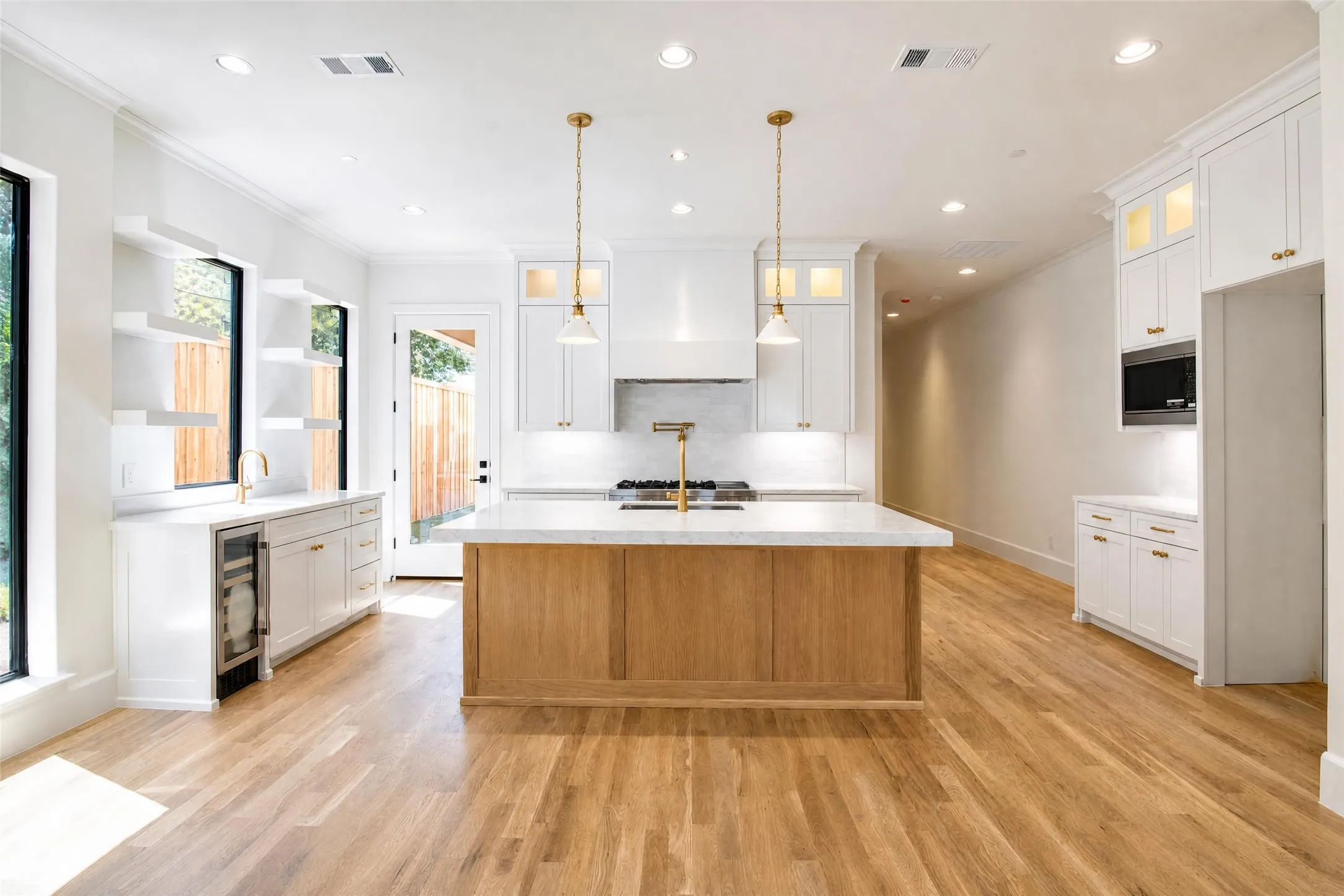 Single Family Residence For Rent in Dallas County , 3511 Westminster Avenue, University Park, Texas 75205, 5 Bedroom, 5 Bathroom, 2 Garage spaces, 3,866 Sqft, built in 2026, mls#21309119, Real Estate Agent in University Park, Homes For Rent in Dallas county, Homes For Rent in University Park, Realtor in University Park Texas, Real Estate Brokerage Independent Realty Texas, Luminita Cordes Realtor