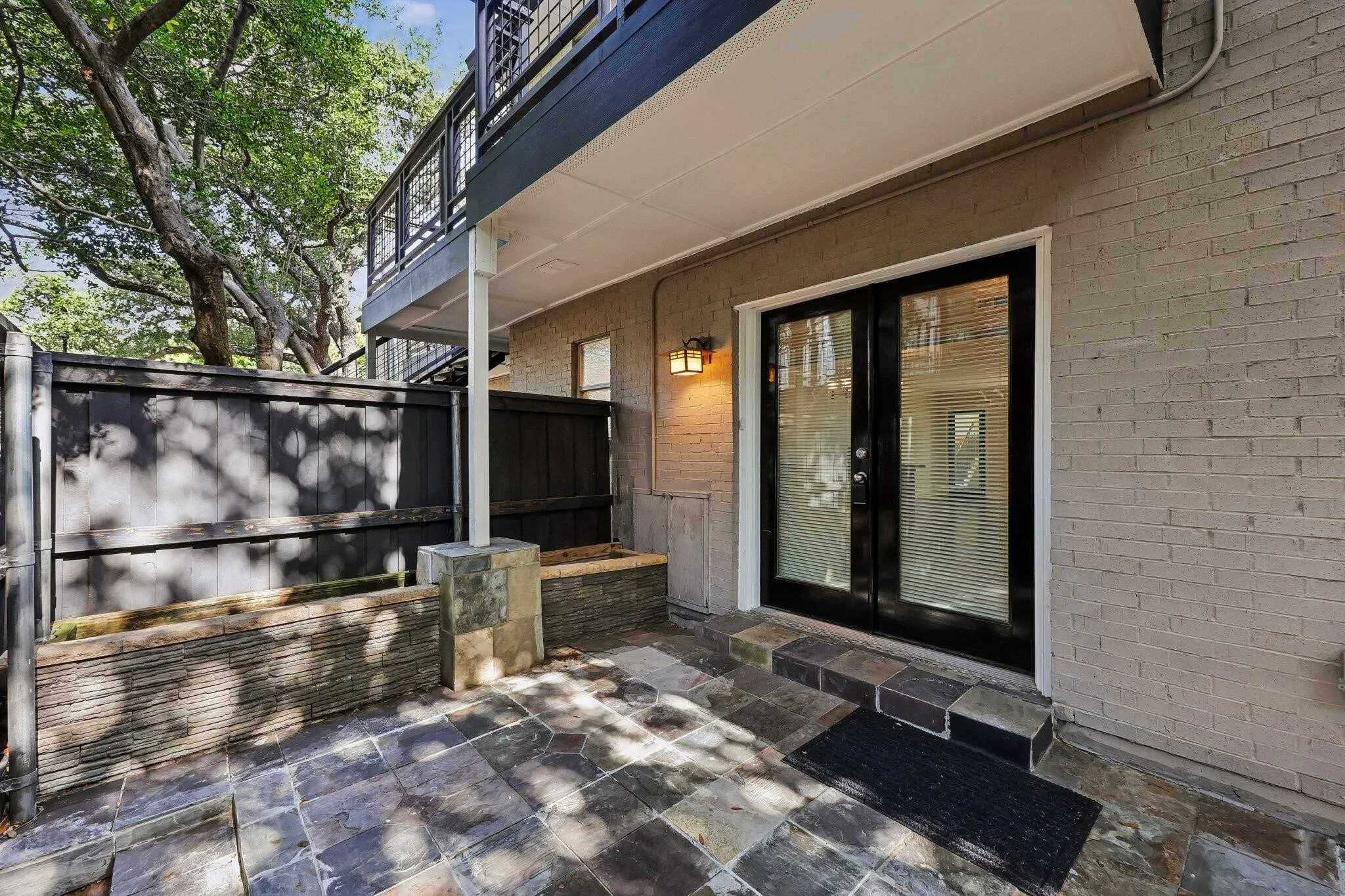 Condominium For Sale in Dallas County , 7730 Meadow Road 106, Dallas, Texas 75230, 3 Bedroom, 2 Bathroom, Garage spaces, 1,559 Sqft, built in 2004, mls#21310020, Real Estate Agent in Dallas, Homes For Sale in Dallas county, Homes For Sale in Dallas, Realtor in Dallas Texas, Real Estate Brokerage Independent Realty Texas, Luminita Cordes Realtor