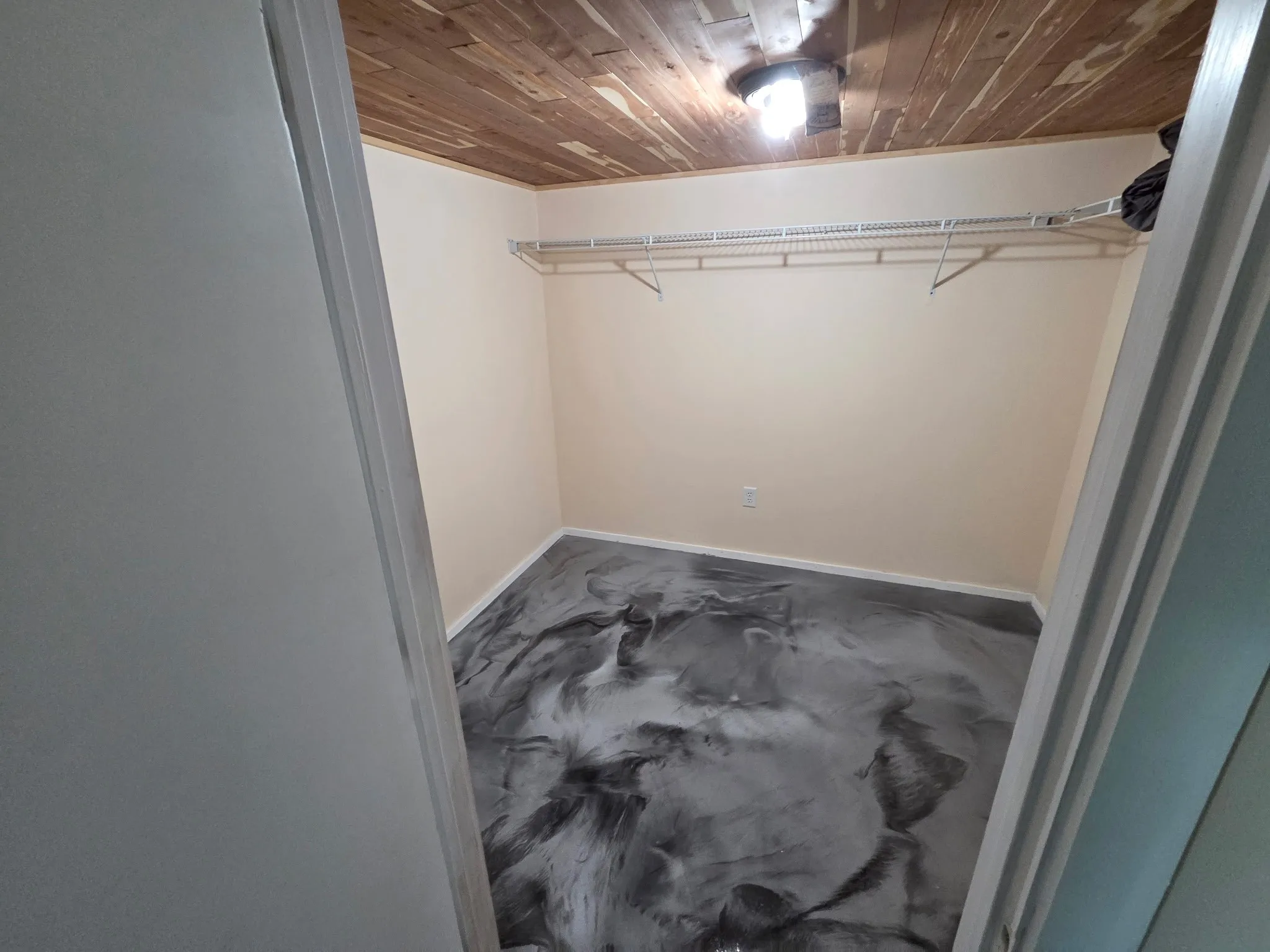 Single Family Residence For Sale in Taylor County , 613-B N Access Road, Tye, Texas 79603, 2 Bedroom, 1 Bathroom, 2 Garage spaces, 1,800 Sqft, built in 2018, Price $499,500, mls#21310027, Real Estate Agent in Tye, Homes For Sale in Taylor county, Homes For Sale in Tye, Realtor in Tye Texas, Real Estate Brokerage Independent Realty Texas, Luminita Cordes Realtor