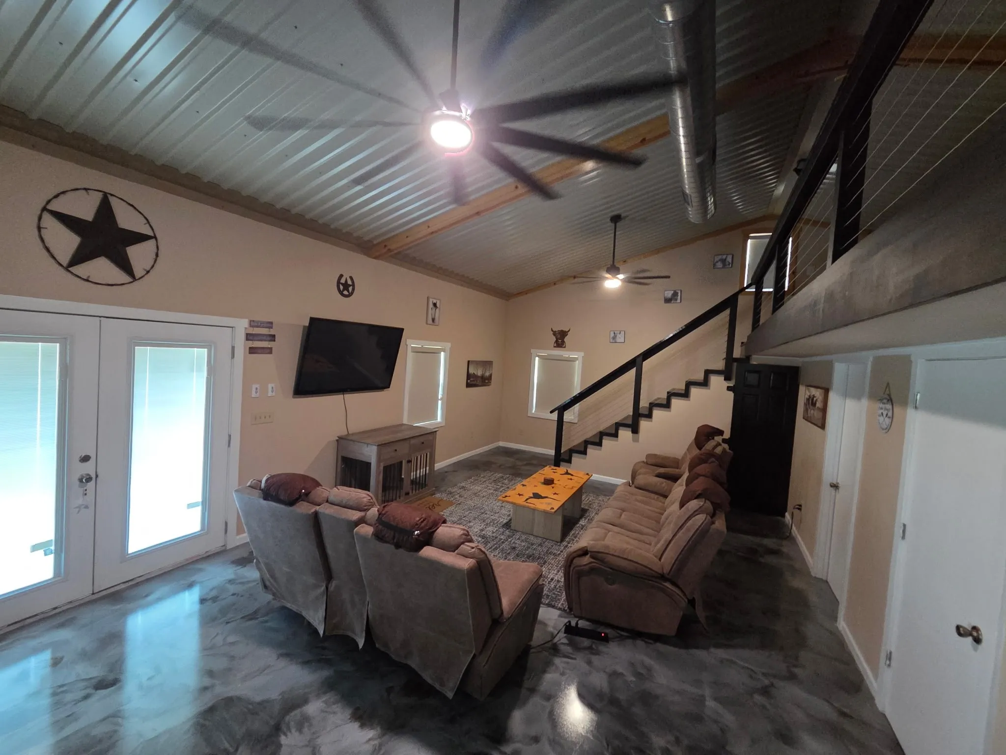 Single Family Residence For Sale in Taylor County , 613-B N Access Road, Tye, Texas 79603, 2 Bedroom, 1 Bathroom, 2 Garage spaces, 1,800 Sqft, built in 2018, Price $499,500, mls#21310027, Real Estate Agent in Tye, Homes For Sale in Taylor county, Homes For Sale in Tye, Realtor in Tye Texas, Real Estate Brokerage Independent Realty Texas, Luminita Cordes Realtor