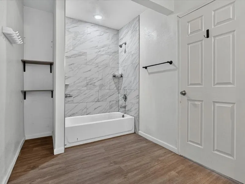 Single Family Residence For Sale in Dallas County , 6633 Emhouse Street, Dallas, Texas 75232, 4 Bedroom, 2 Bathroom, 1 Garage spaces, 1,738 Sqft, built in 1949, mls#21309728, Real Estate Agent in Dallas, Homes For Sale in Dallas county, Homes For Sale in Dallas, Realtor in Dallas Texas, Real Estate Brokerage Independent Realty Texas, Luminita Cordes Realtor