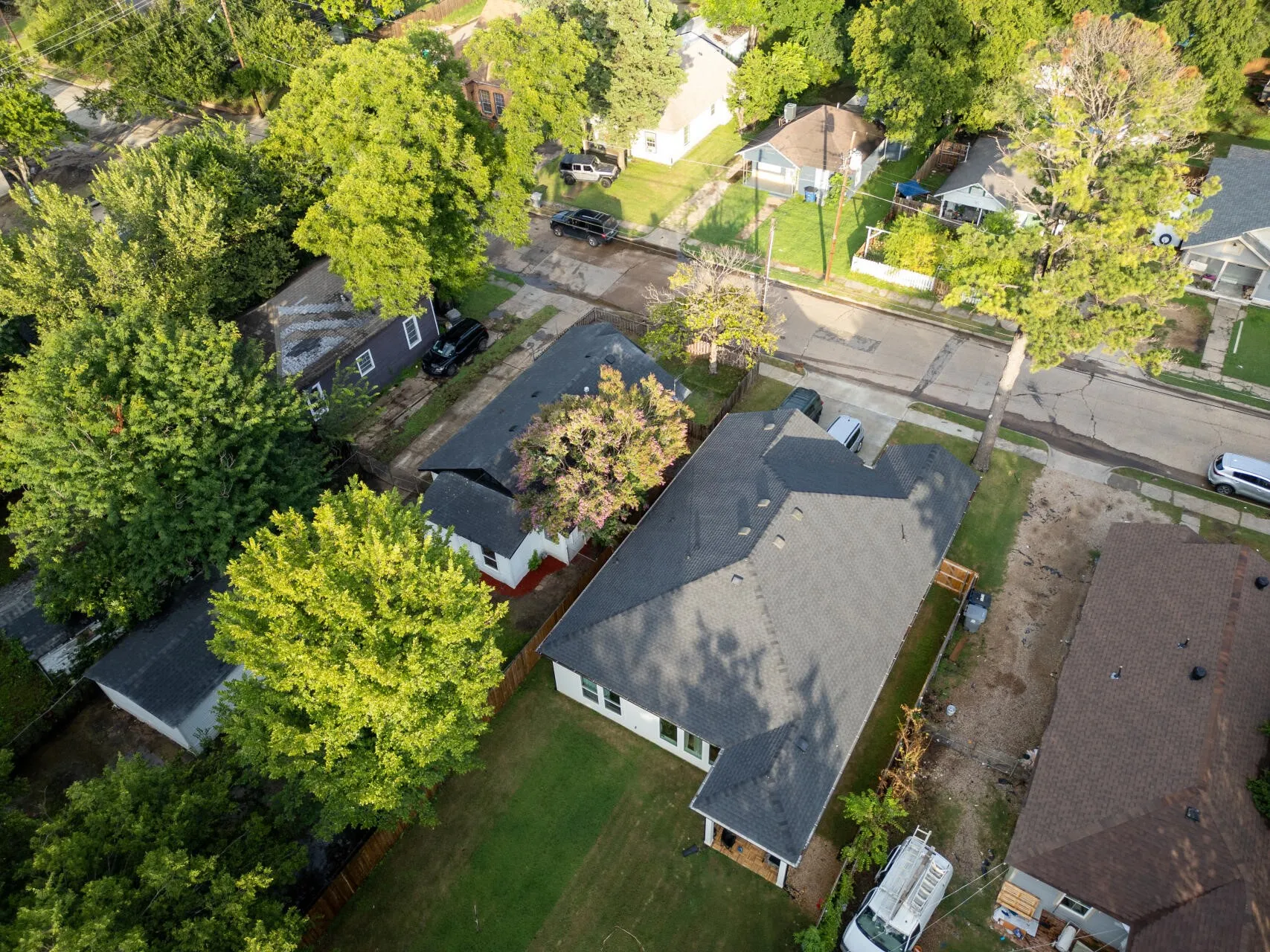 Single Family Residence For Sale in Dallas County , 2643 Marburg Street, Dallas, Texas 75215, 3 Bedroom, 2 Bathroom, 1 Garage spaces, 936 Sqft, built in 1931, mls#21309180, Real Estate Agent in Dallas, Homes For Sale in Dallas county, Homes For Sale in Dallas, Realtor in Dallas Texas, Real Estate Brokerage Independent Realty Texas, Luminita Cordes Realtor