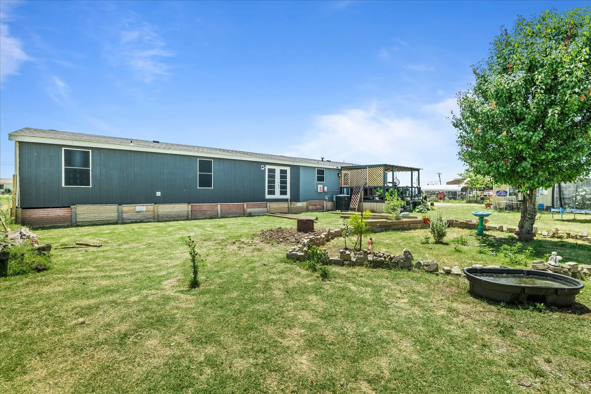 Mobile Home For Sale in Johnson County , 5909 Black Springs Lane, Joshua, Texas 76058, 4 Bedroom, 2 Bathroom, Garage spaces, 1,976 Sqft, built in 2004, Price $359,000, mls#21309479, Real Estate Agent in Joshua, Homes For Sale in Johnson county, Homes For Sale in Joshua, Realtor in Joshua Texas, Real Estate Brokerage Independent Realty Texas, Luminita Cordes Realtor