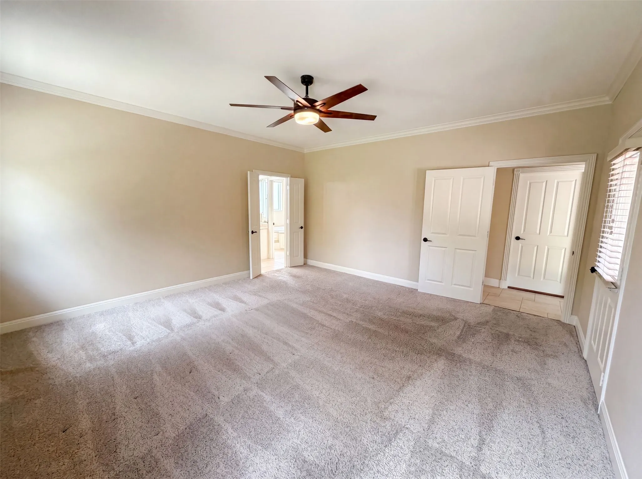Single Family Residence For Sale in Rockwall County , 1908 Fairway Lane, Royse City, Texas 75189, 4 Bedroom, 3 Bathroom, 3 Garage spaces, 3,130 Sqft, built in 2002, mls#21310047, Real Estate Agent in Royse City, Homes For Sale in Rockwall county, Homes For Sale in Royse City, Realtor in Royse City Texas, Real Estate Brokerage Independent Realty Texas, Luminita Cordes Realtor