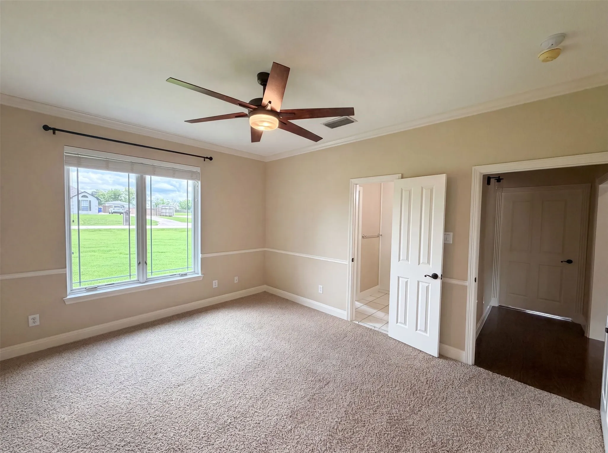 Single Family Residence For Sale in Rockwall County , 1908 Fairway Lane, Royse City, Texas 75189, 4 Bedroom, 3 Bathroom, 3 Garage spaces, 3,130 Sqft, built in 2002, mls#21310047, Real Estate Agent in Royse City, Homes For Sale in Rockwall county, Homes For Sale in Royse City, Realtor in Royse City Texas, Real Estate Brokerage Independent Realty Texas, Luminita Cordes Realtor