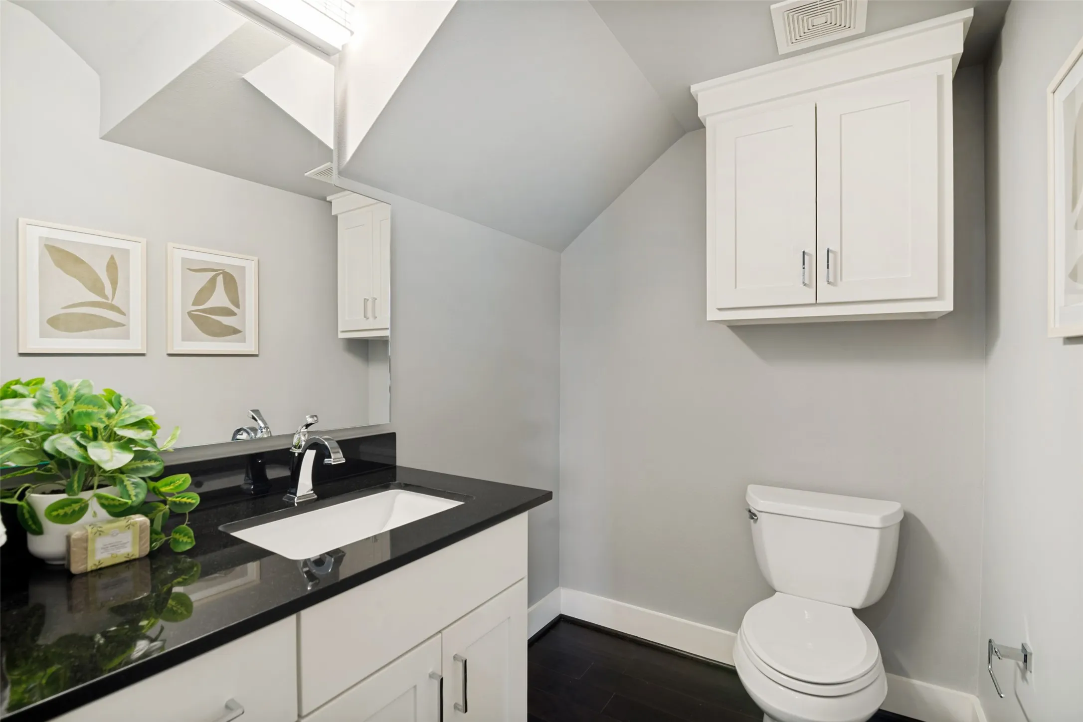 Powder bath first floor
