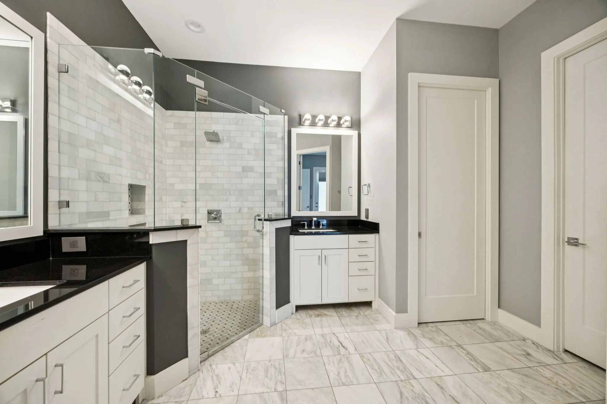 His and her vanities and his and her walk in closets