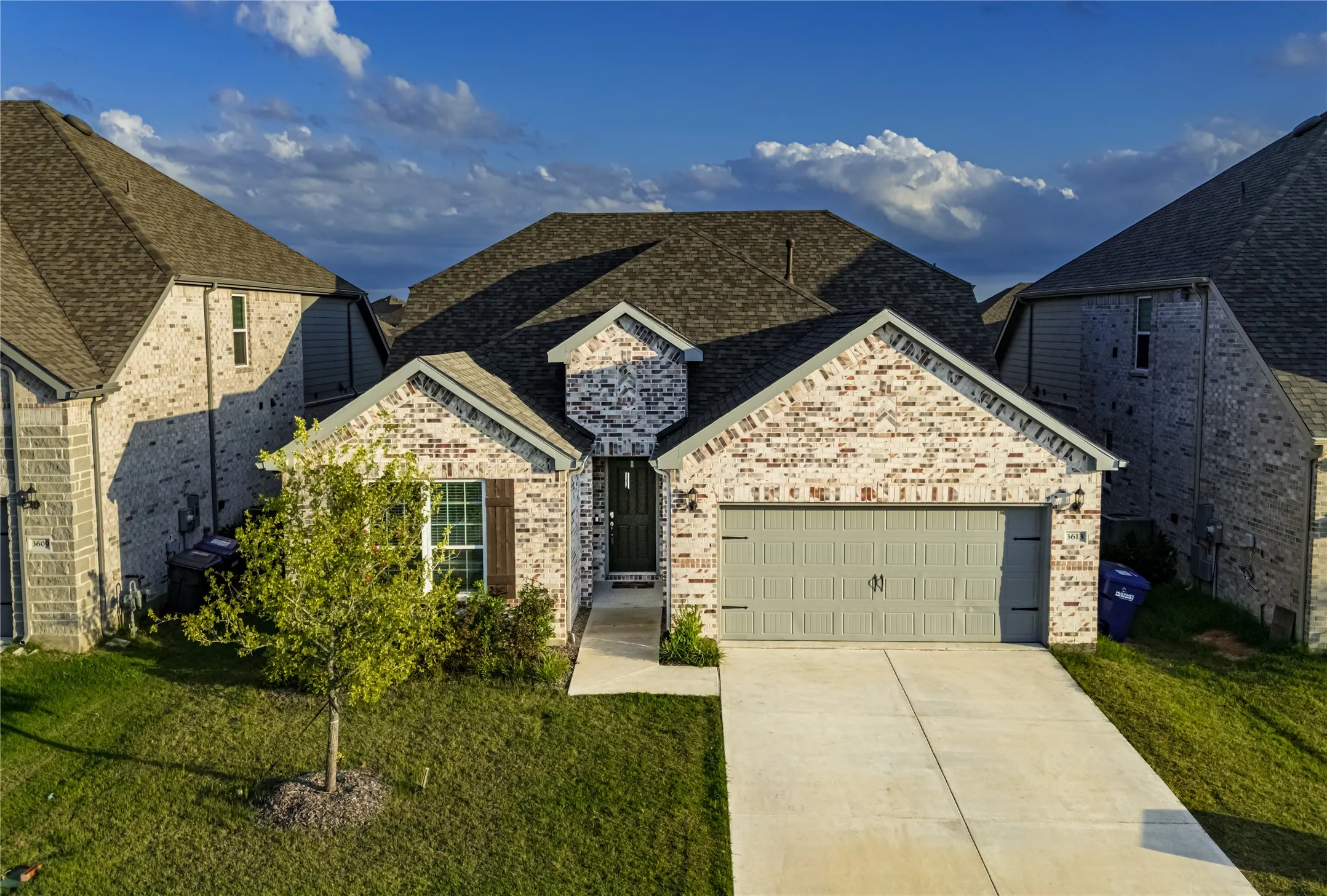 Single Family Residence For Sale in Collin County , 3613 Sorghum Way, Mc Kinney, Texas 75071, 4 Bedroom, 3 Bathroom, 2 Garage spaces, 2,986 Sqft, built in 2023, mls#21308903, Real Estate Agent in Mc Kinney, Homes For Sale in Collin county, Homes For Sale in Mc Kinney, Realtor in Mc Kinney Texas, Real Estate Brokerage Independent Realty Texas, Luminita Cordes Realtor