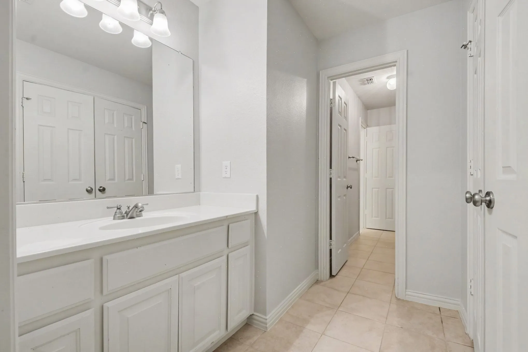 Single Family Residence For Sale in Collin County , 1825 Marshall Drive, Allen, Texas 75013, 4 Bedroom, 4 Bathroom, 4 Garage spaces, 4,076 Sqft, built in 2005, mls#21310093, Real Estate Agent in Allen, Homes For Sale in Collin county, Homes For Sale in Allen, Realtor in Allen Texas, Real Estate Brokerage Independent Realty Texas, Luminita Cordes Realtor
