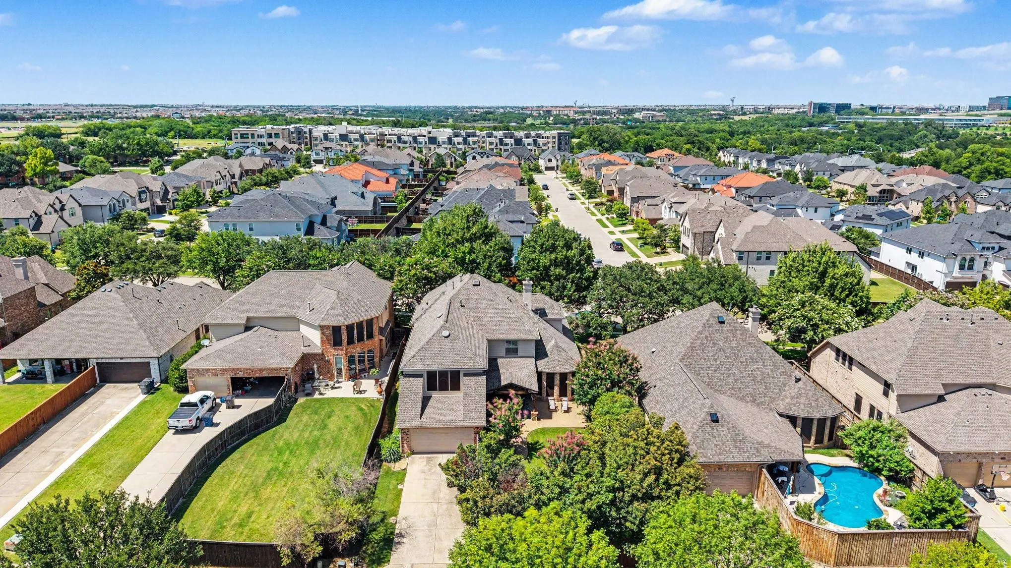 Single Family Residence For Sale in Collin County , 1825 Marshall Drive, Allen, Texas 75013, 4 Bedroom, 4 Bathroom, 4 Garage spaces, 4,076 Sqft, built in 2005, mls#21310093, Real Estate Agent in Allen, Homes For Sale in Collin county, Homes For Sale in Allen, Realtor in Allen Texas, Real Estate Brokerage Independent Realty Texas, Luminita Cordes Realtor