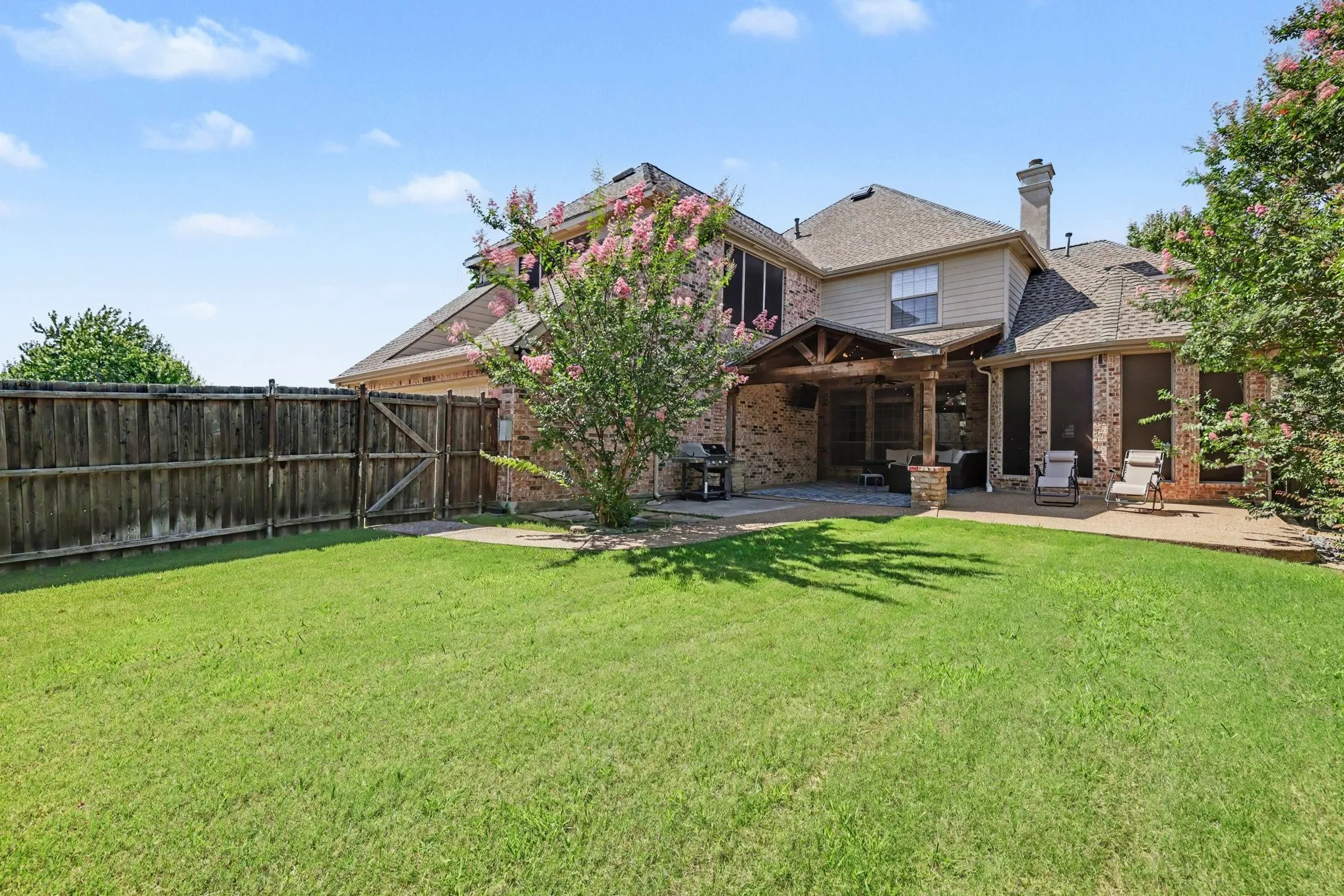 Single Family Residence For Sale in Collin County , 1825 Marshall Drive, Allen, Texas 75013, 4 Bedroom, 4 Bathroom, 4 Garage spaces, 4,076 Sqft, built in 2005, mls#21310093, Real Estate Agent in Allen, Homes For Sale in Collin county, Homes For Sale in Allen, Realtor in Allen Texas, Real Estate Brokerage Independent Realty Texas, Luminita Cordes Realtor