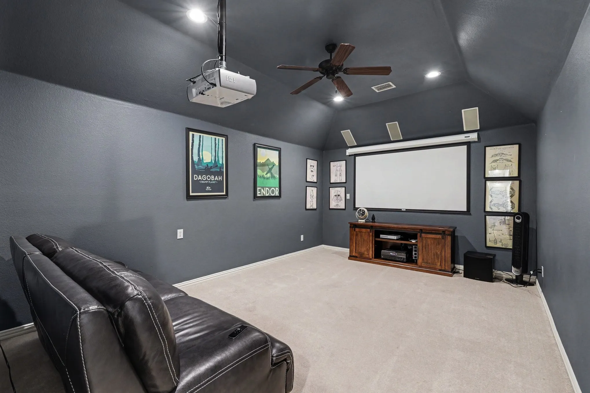 Single Family Residence For Sale in Collin County , 1825 Marshall Drive, Allen, Texas 75013, 4 Bedroom, 4 Bathroom, 4 Garage spaces, 4,076 Sqft, built in 2005, mls#21310093, Real Estate Agent in Allen, Homes For Sale in Collin county, Homes For Sale in Allen, Realtor in Allen Texas, Real Estate Brokerage Independent Realty Texas, Luminita Cordes Realtor