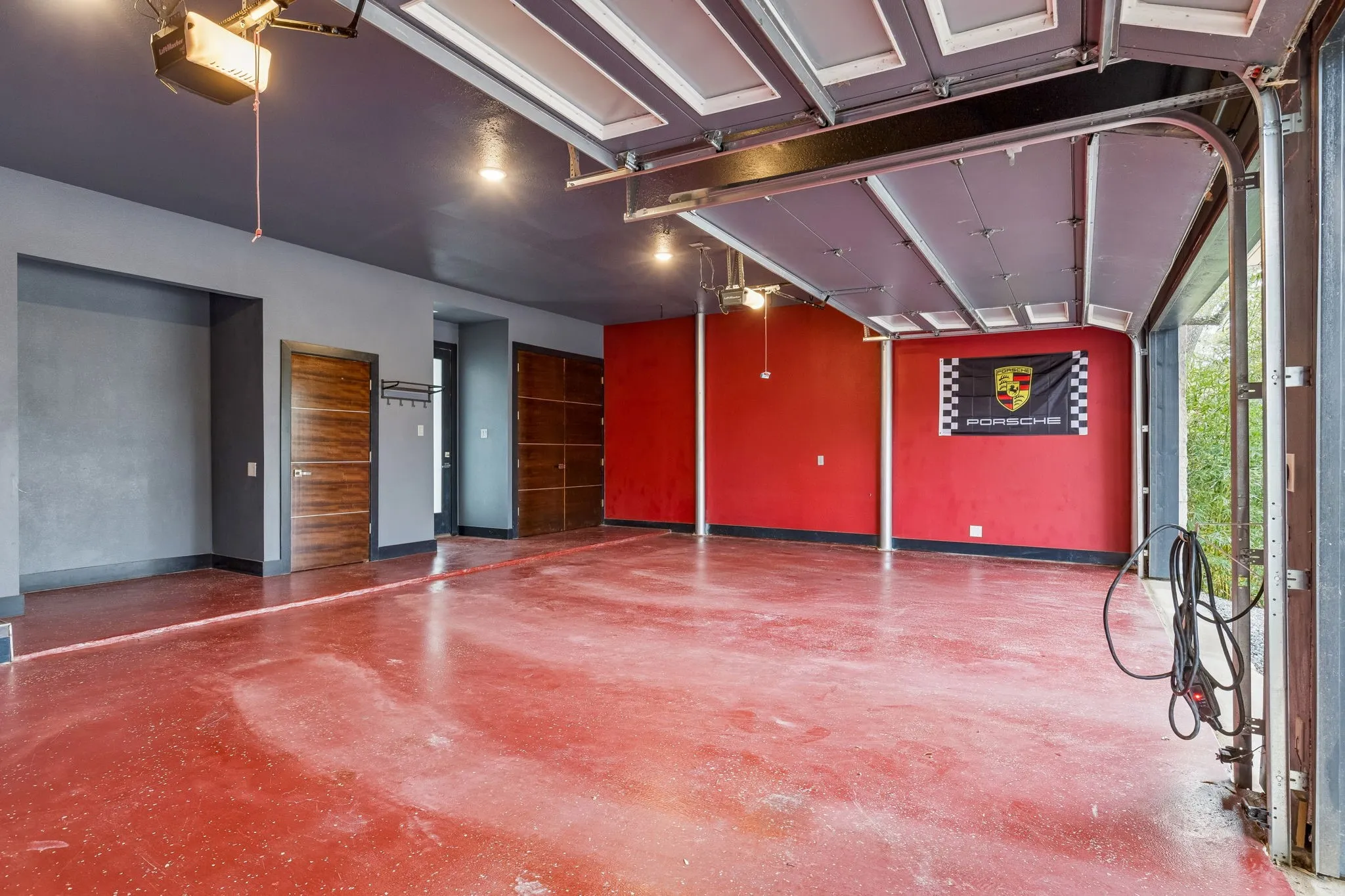 Single Family Residence For Sale in Dallas County , 6766 Northaven Road, Dallas, Texas 75230, 5 Bedroom, 5 Bathroom, 3 Garage spaces, 4,437 Sqft, built in 2019, mls#21309156, Real Estate Agent in Dallas, Homes For Sale in Dallas county, Homes For Sale in Dallas, Realtor in Dallas Texas, Real Estate Brokerage Independent Realty Texas, Luminita Cordes Realtor