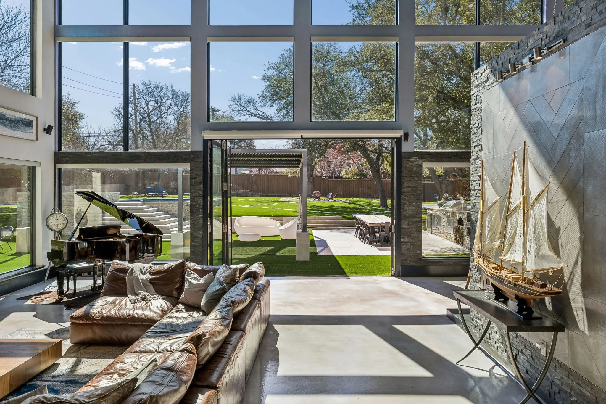 Single Family Residence For Sale in Dallas County , 6766 Northaven Road, Dallas, Texas 75230, 5 Bedroom, 5 Bathroom, 3 Garage spaces, 4,437 Sqft, built in 2019, mls#21309156, Real Estate Agent in Dallas, Homes For Sale in Dallas county, Homes For Sale in Dallas, Realtor in Dallas Texas, Real Estate Brokerage Independent Realty Texas, Luminita Cordes Realtor