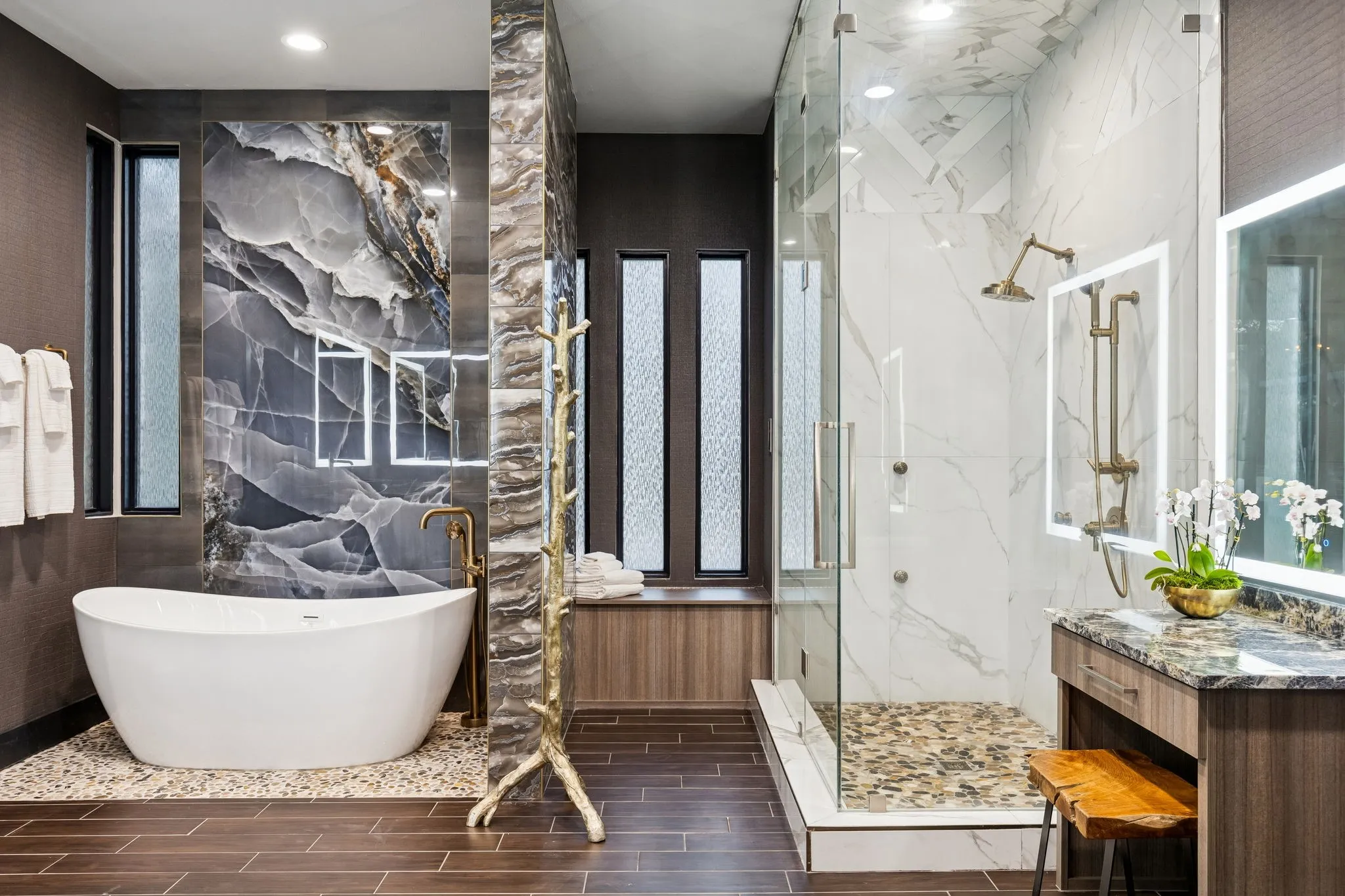Single Family Residence For Sale in Dallas County , 6766 Northaven Road, Dallas, Texas 75230, 5 Bedroom, 5 Bathroom, 3 Garage spaces, 4,437 Sqft, built in 2019, mls#21309156, Real Estate Agent in Dallas, Homes For Sale in Dallas county, Homes For Sale in Dallas, Realtor in Dallas Texas, Real Estate Brokerage Independent Realty Texas, Luminita Cordes Realtor