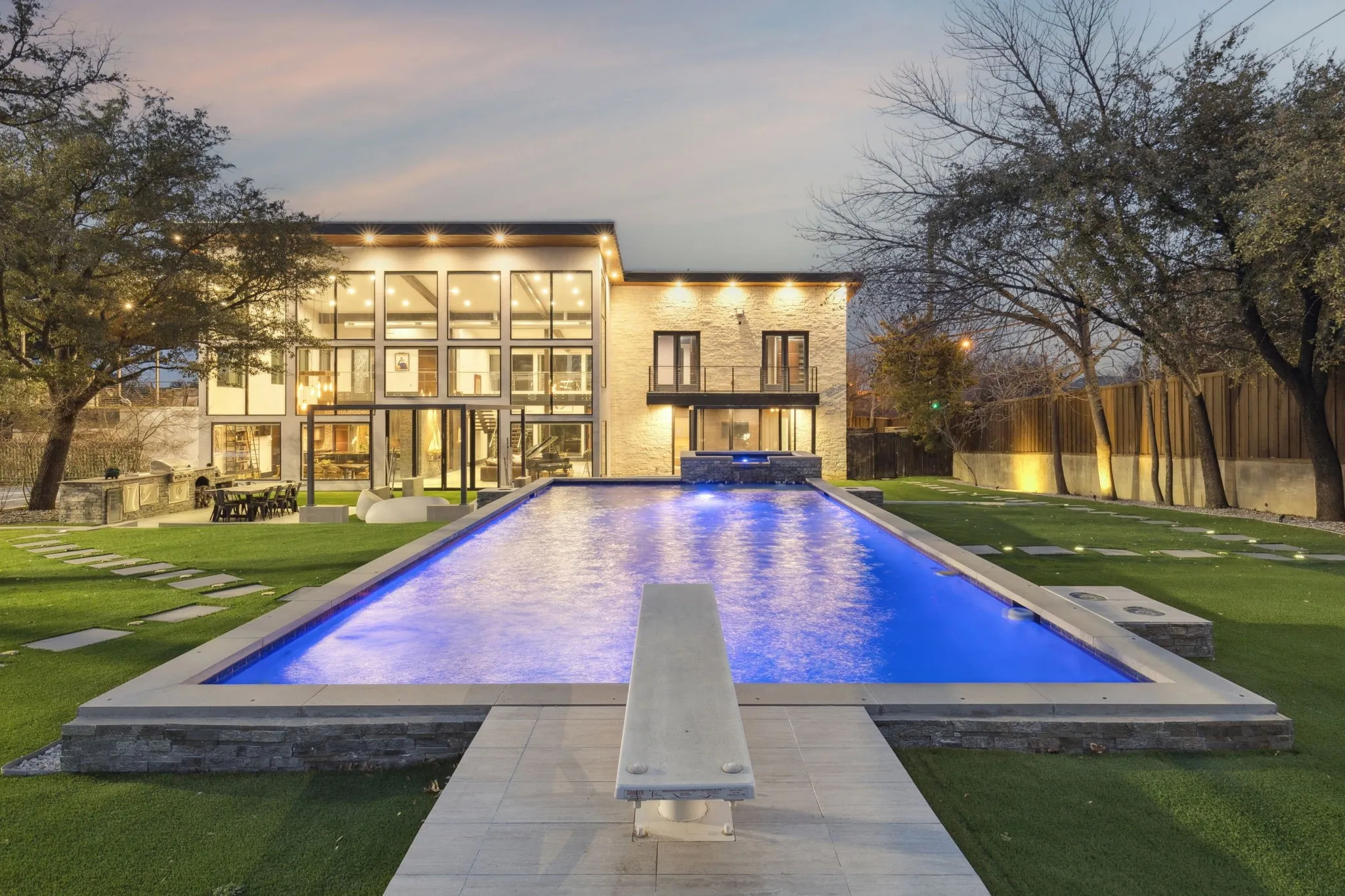 Single Family Residence For Sale in Dallas County , 6766 Northaven Road, Dallas, Texas 75230, 5 Bedroom, 5 Bathroom, 3 Garage spaces, 4,437 Sqft, built in 2019, mls#21309156, Real Estate Agent in Dallas, Homes For Sale in Dallas county, Homes For Sale in Dallas, Realtor in Dallas Texas, Real Estate Brokerage Independent Realty Texas, Luminita Cordes Realtor