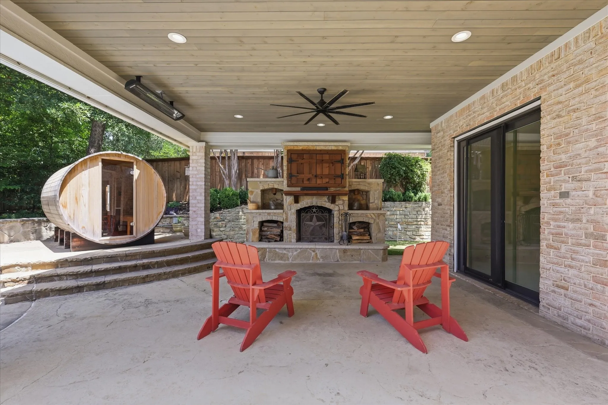 Single Family Residence For Sale in Tarrant County , 1204 Westwood Drive, Keller, Texas 76262, 5 Bedroom, 5 Bathroom, 4 Garage spaces, 6,112 Sqft, built in 2002, mls#21310039, Real Estate Agent in Keller, Homes For Sale in Tarrant county, Homes For Sale in Keller, Realtor in Keller Texas, Real Estate Brokerage Independent Realty Texas, Luminita Cordes Realtor