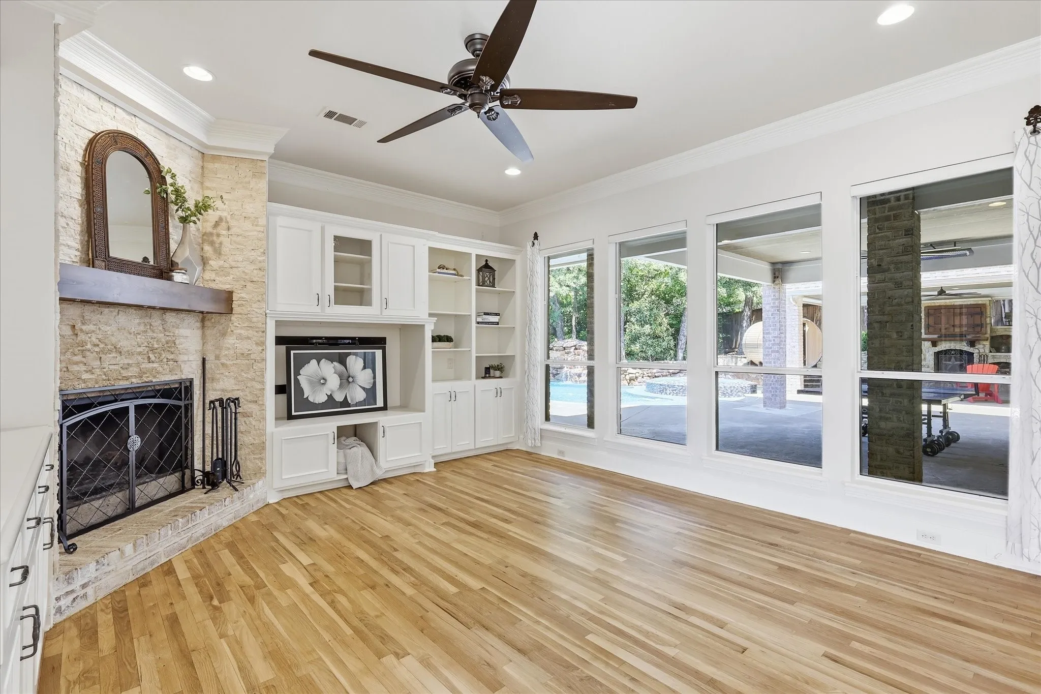 Single Family Residence For Sale in Tarrant County , 1204 Westwood Drive, Keller, Texas 76262, 5 Bedroom, 5 Bathroom, 4 Garage spaces, 6,112 Sqft, built in 2002, mls#21310039, Real Estate Agent in Keller, Homes For Sale in Tarrant county, Homes For Sale in Keller, Realtor in Keller Texas, Real Estate Brokerage Independent Realty Texas, Luminita Cordes Realtor